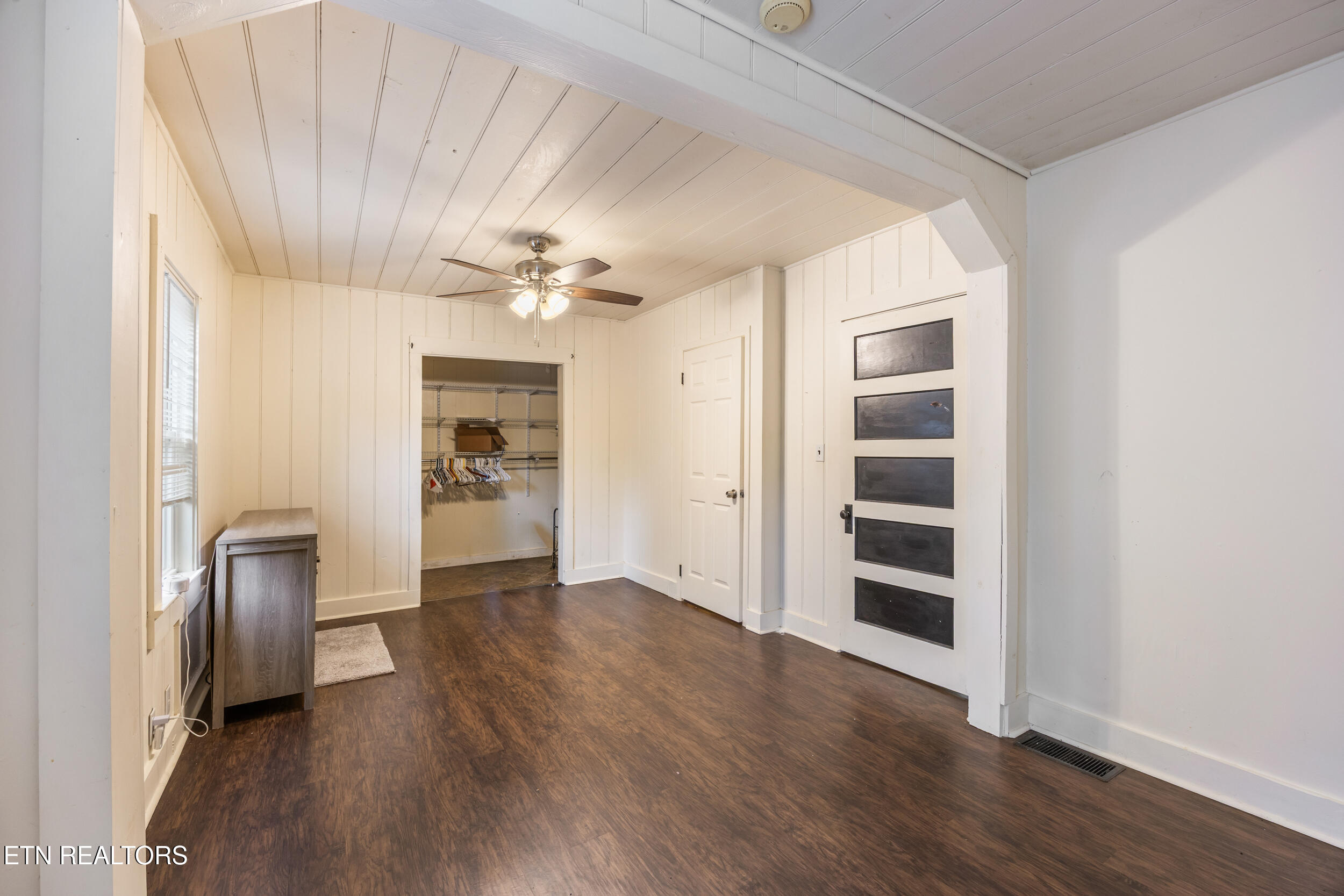 325 Elbow Lane Gatlinburg TN 37738