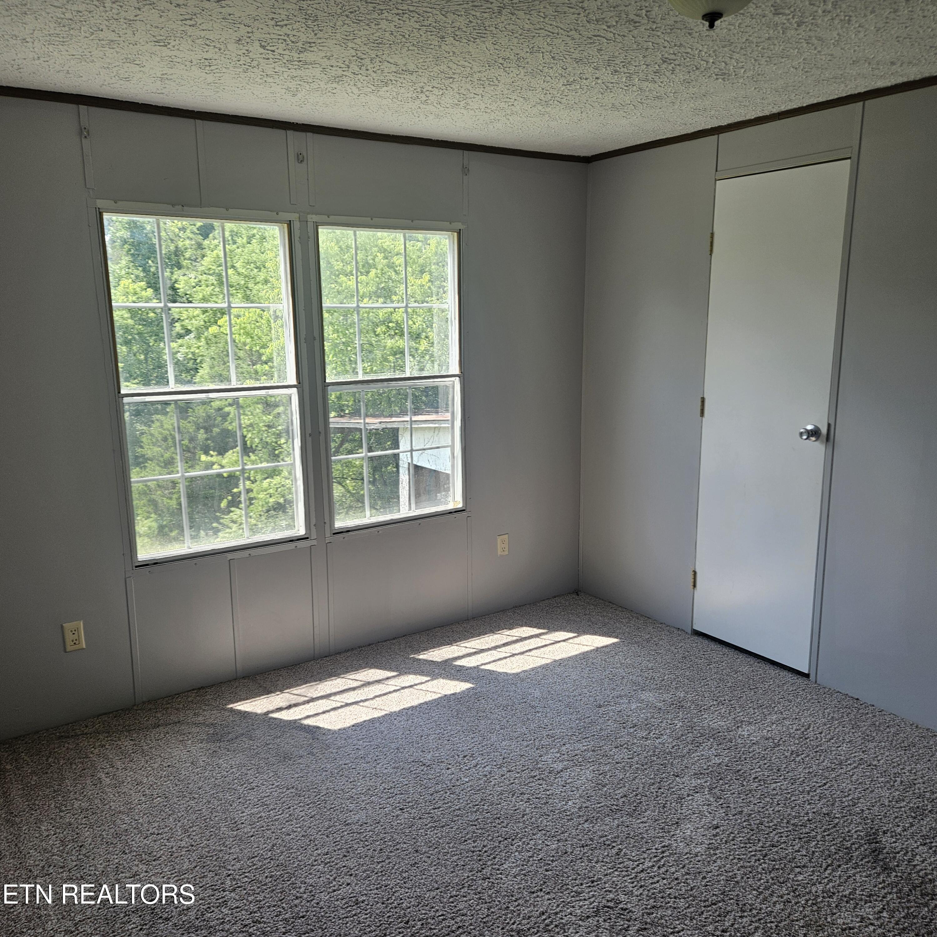 121 Harness Road New Tazewell TN 37825