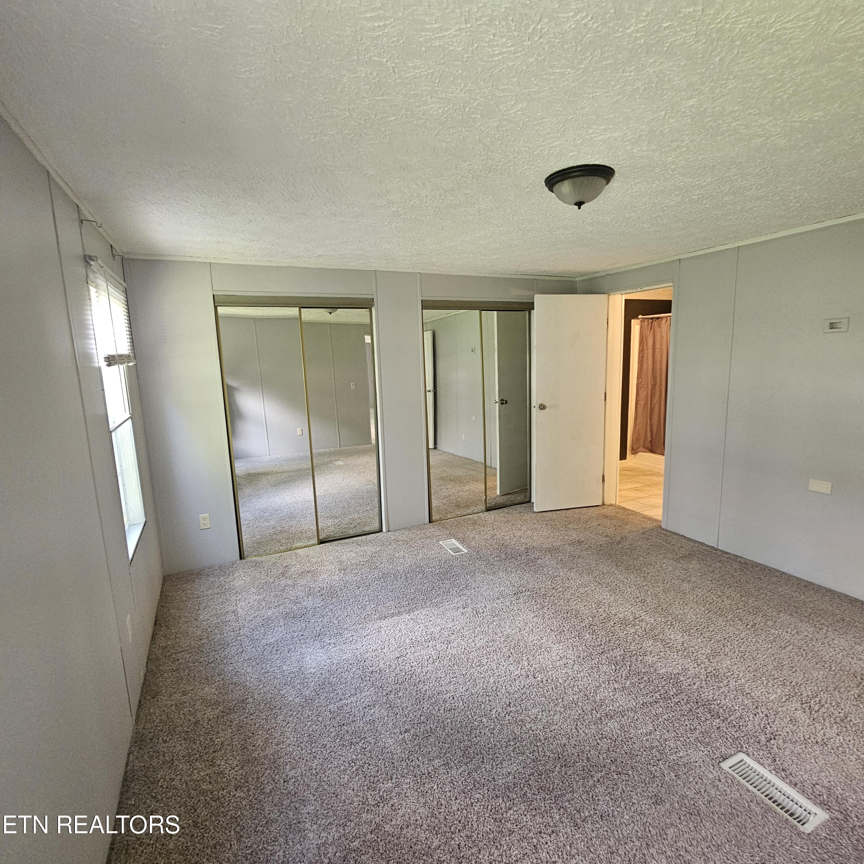 121 Harness Road New Tazewell TN 37825