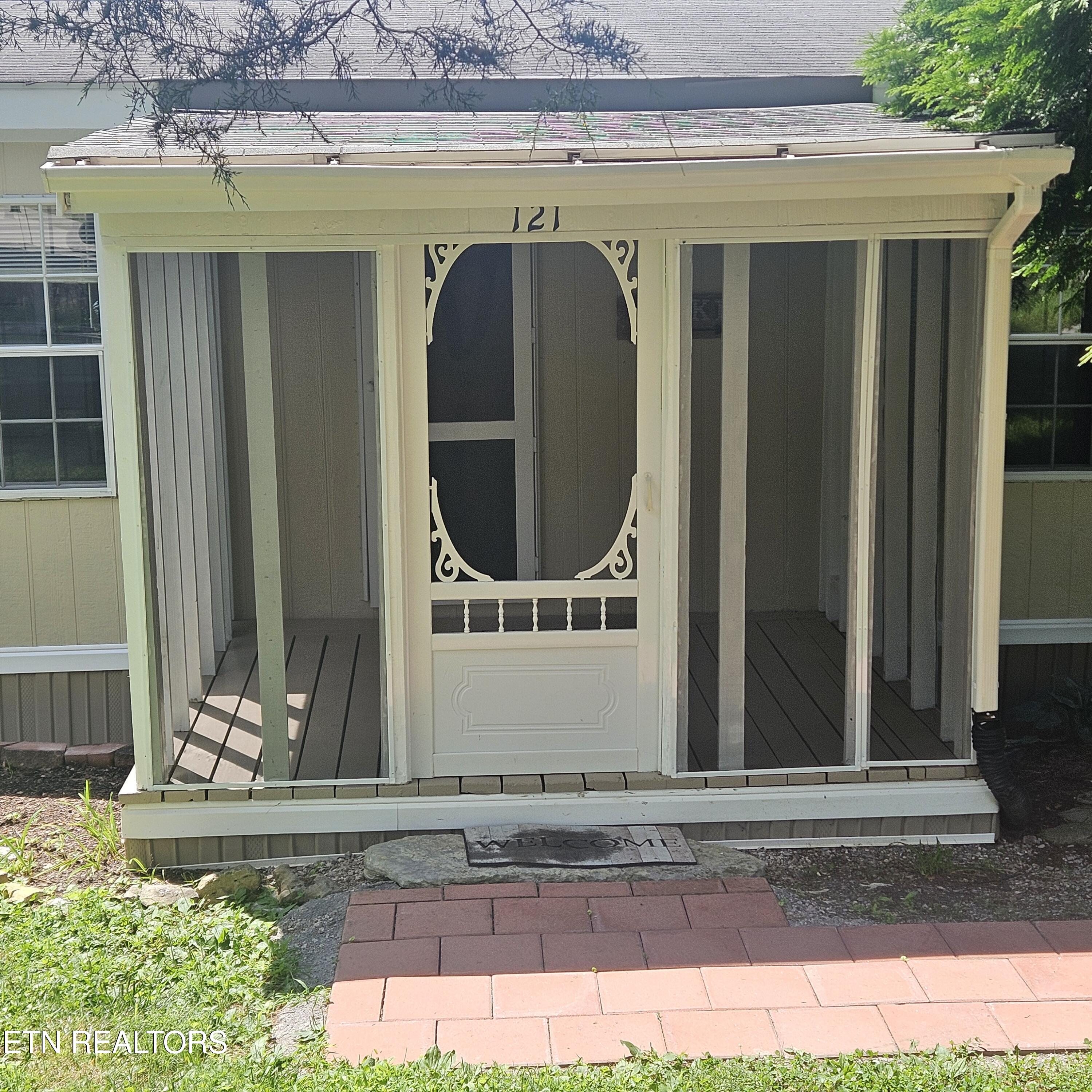 121 Harness Road New Tazewell TN 37825