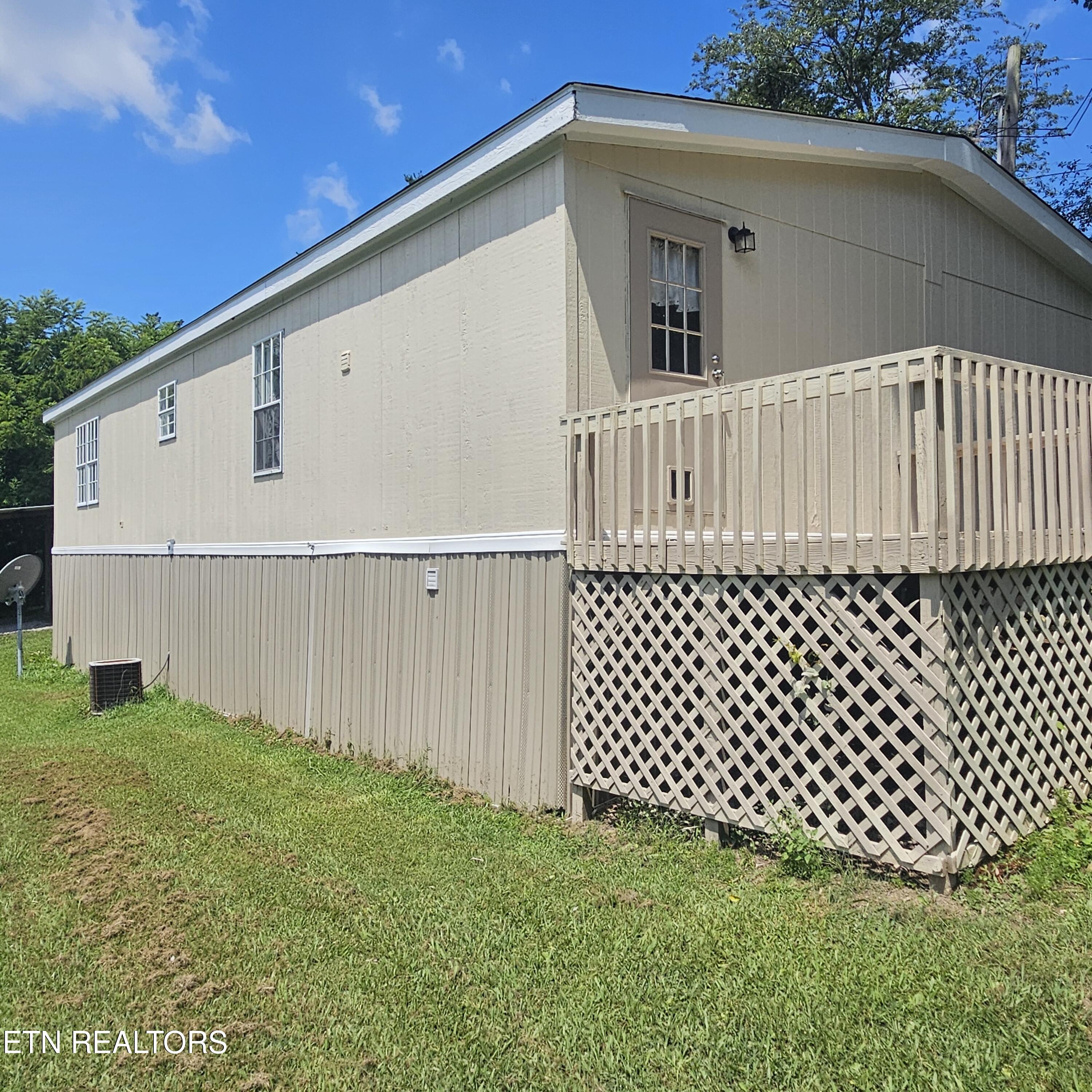 121 Harness Road New Tazewell TN 37825
