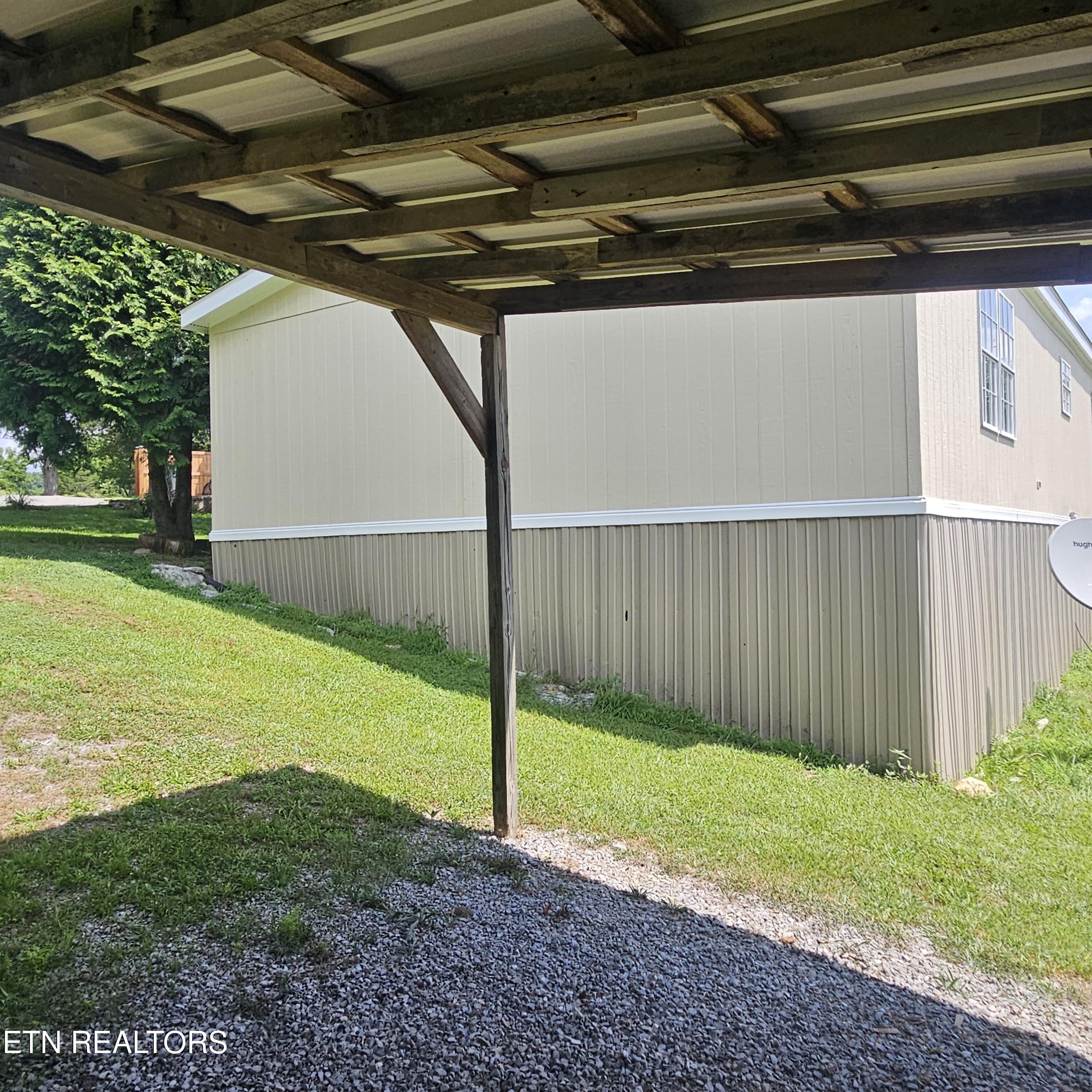 121 Harness Road New Tazewell TN 37825