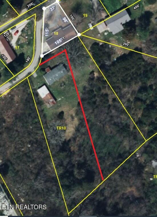 121 Harness Road New Tazewell TN 37825