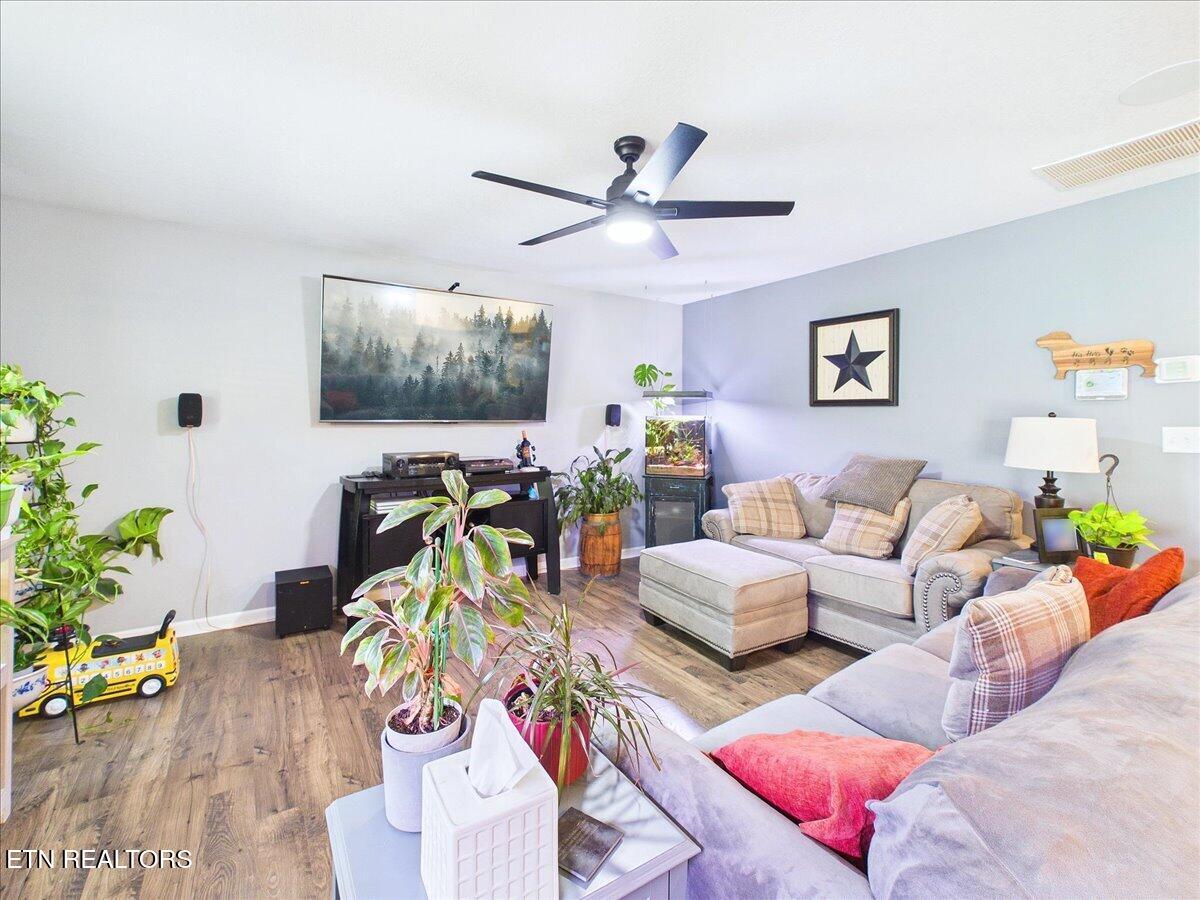 703 Tellico Avenue Athens TN 37303