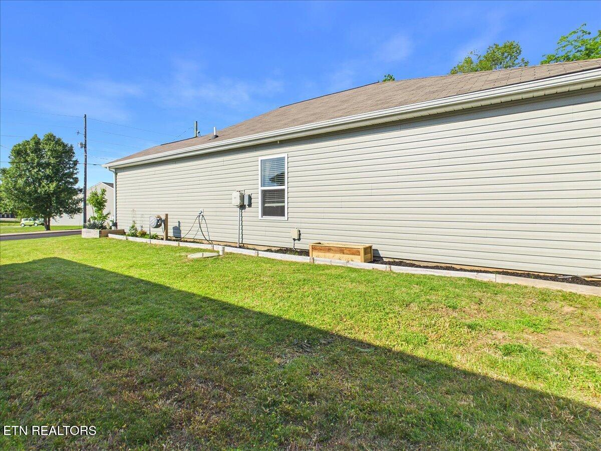 703 Tellico Avenue Athens TN 37303