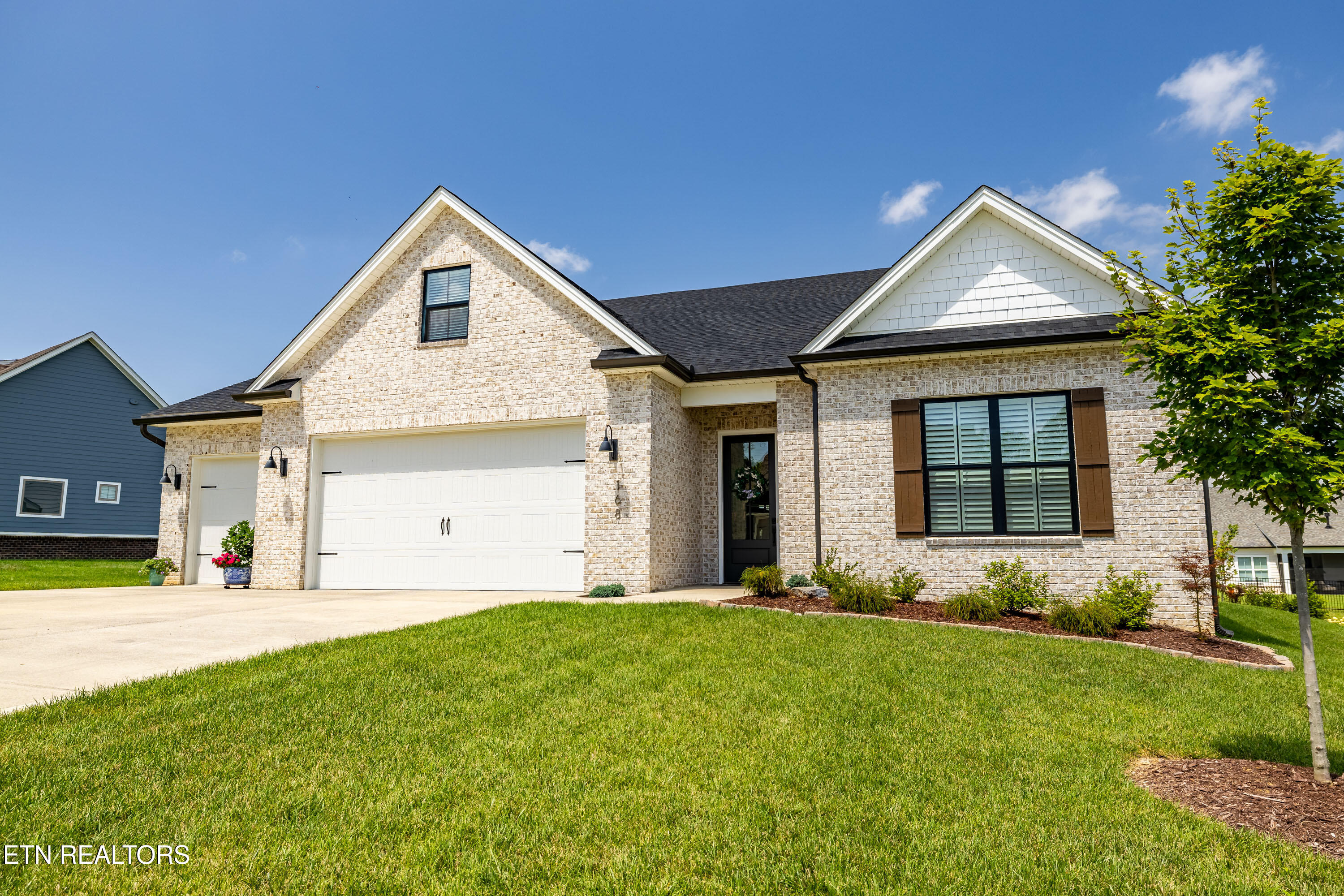 168 Clover Circle Lenoir City TN 37772