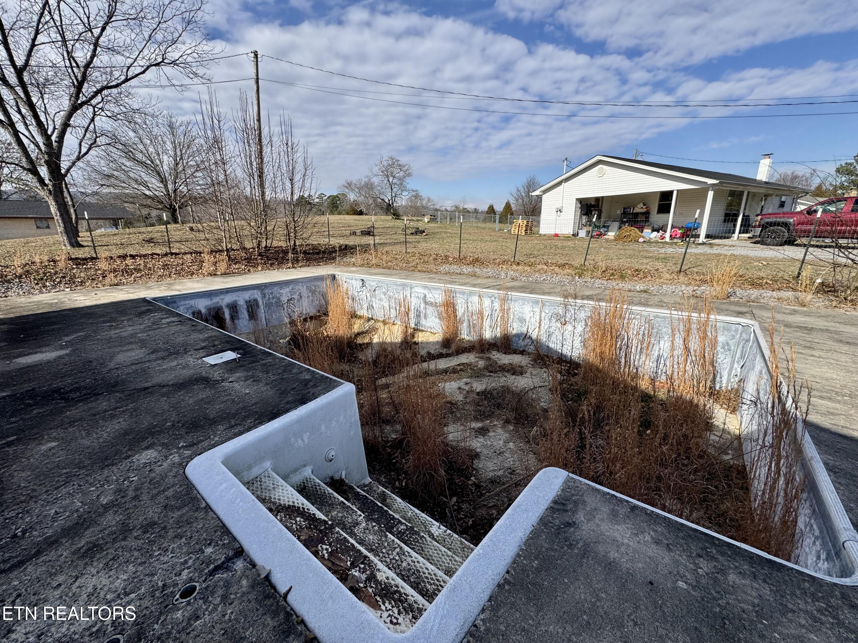 794 Kemmer Road Spring City TN 37381