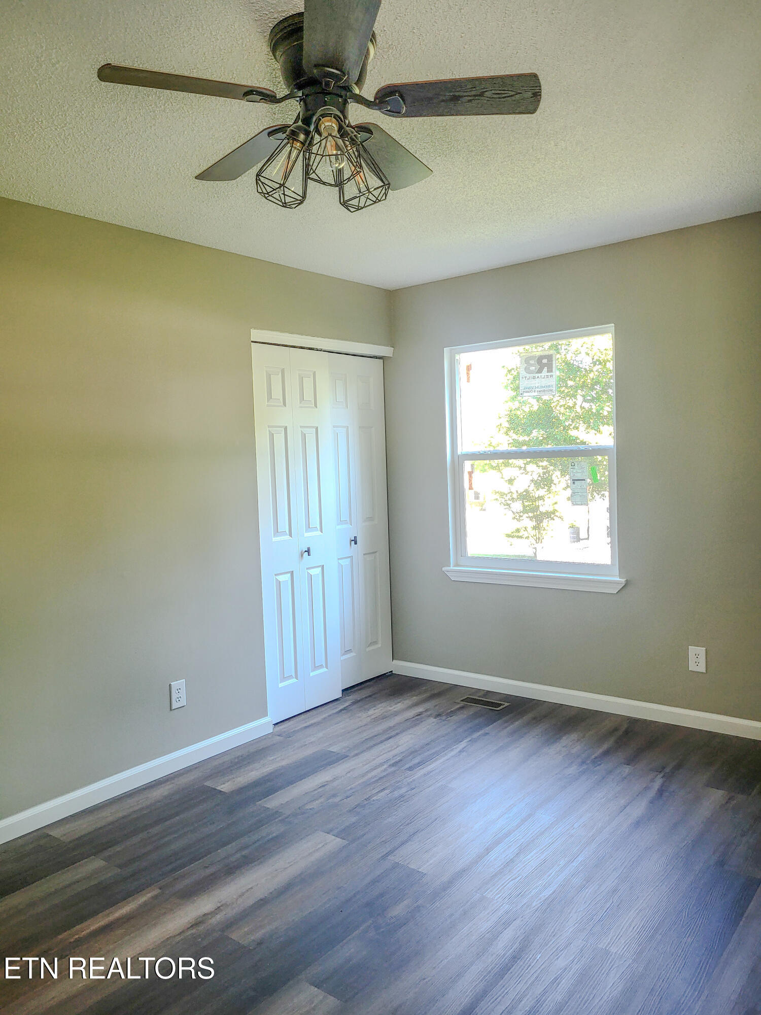 129 Azalea Avenue Dayton TN 37321