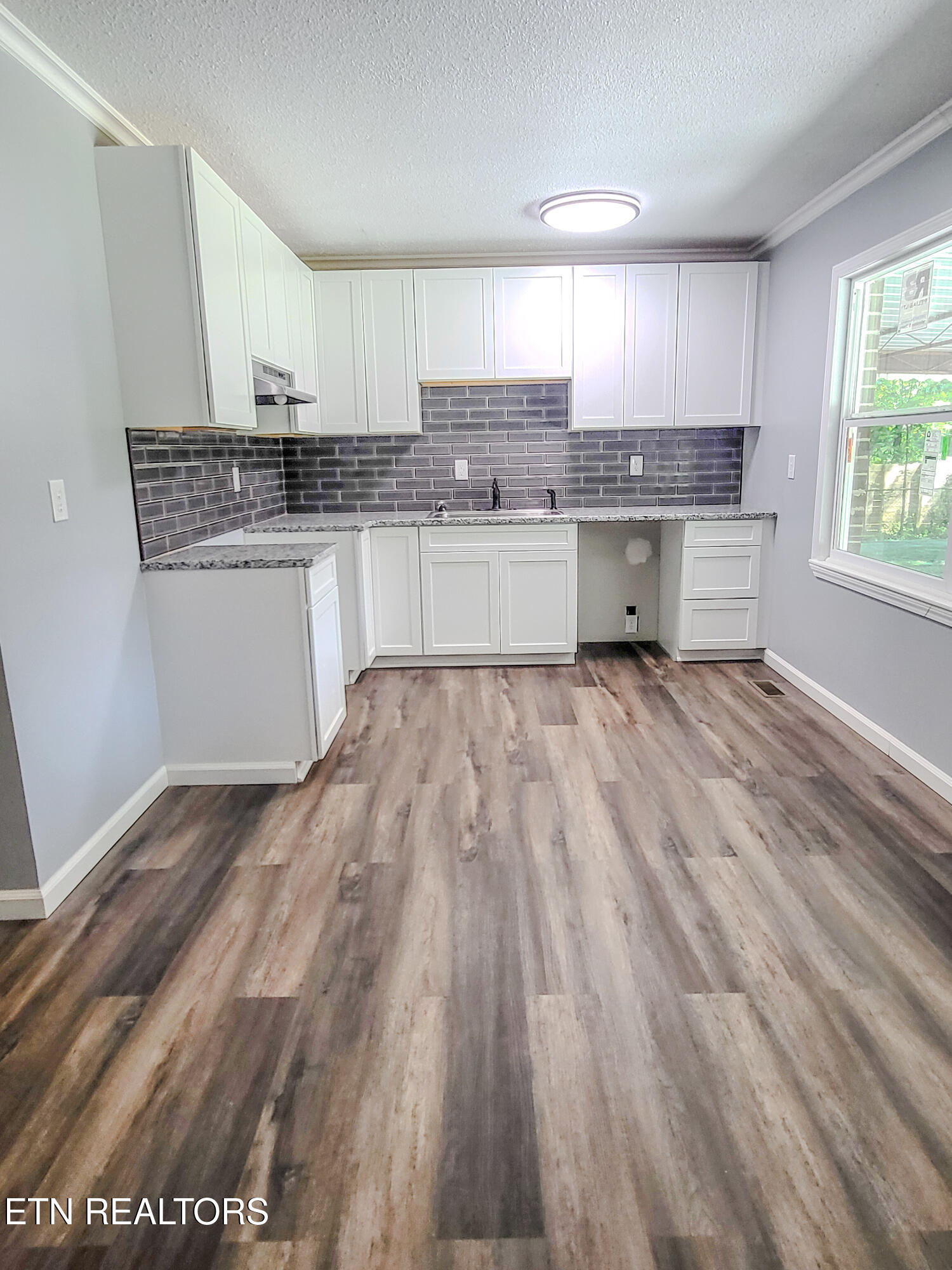 129 Azalea Avenue Dayton TN 37321