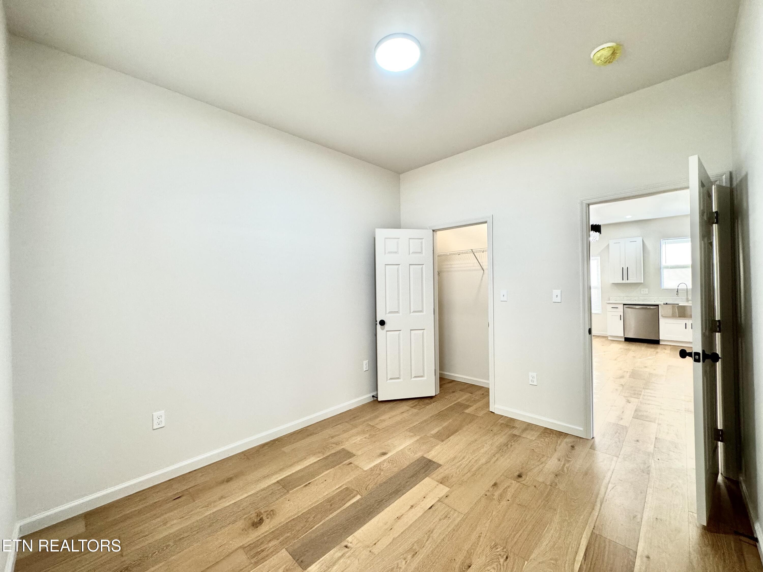 1422 Beaumont Avenue Knoxville TN 37921