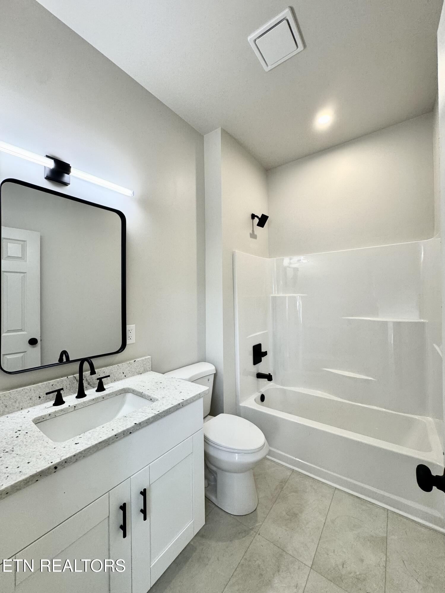 1422 Beaumont Avenue Knoxville TN 37921