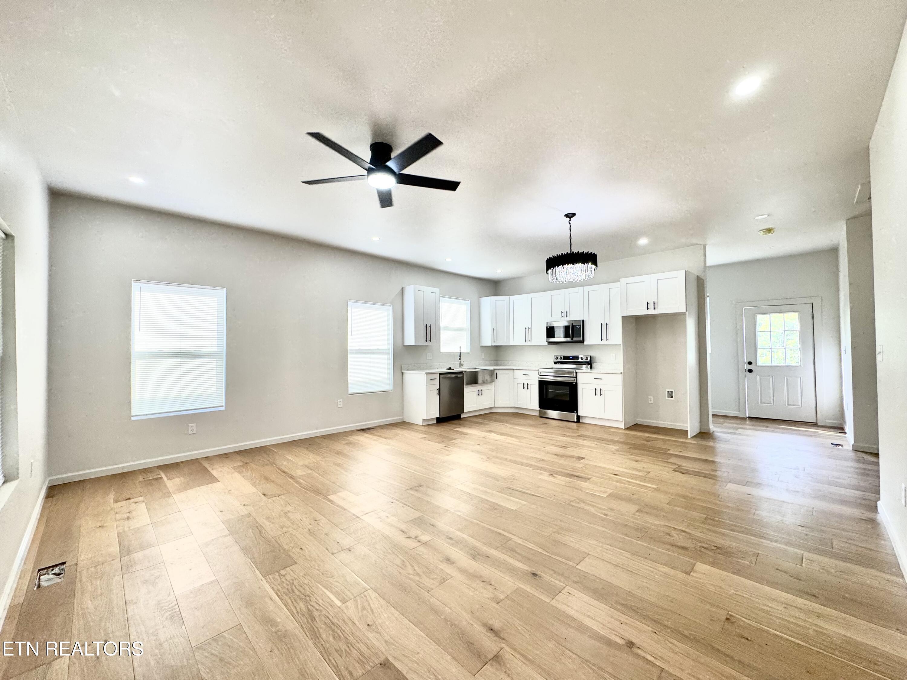 1422 Beaumont Avenue Knoxville TN 37921