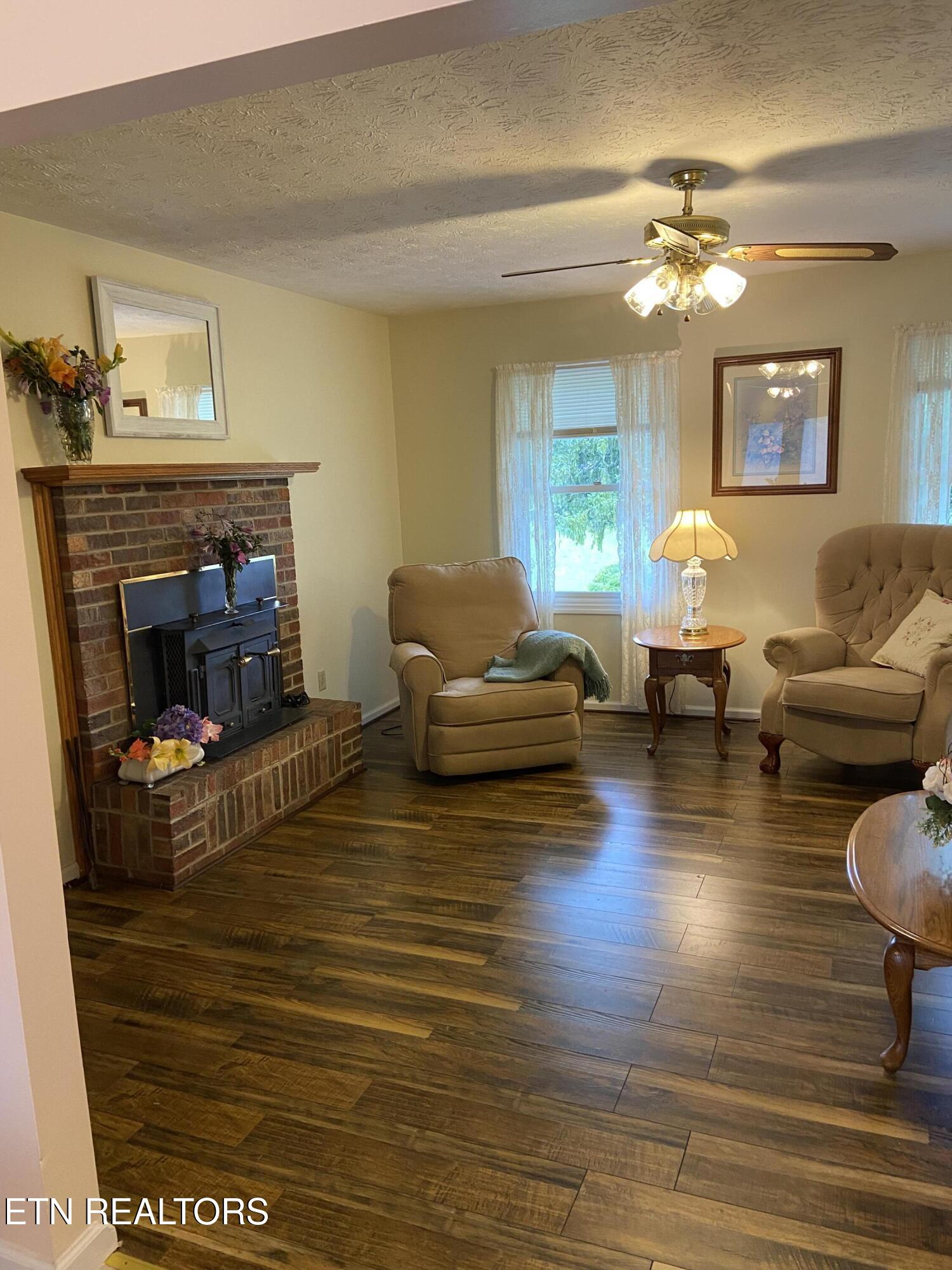 590 Cave Springs Road Tazewell TN 37879