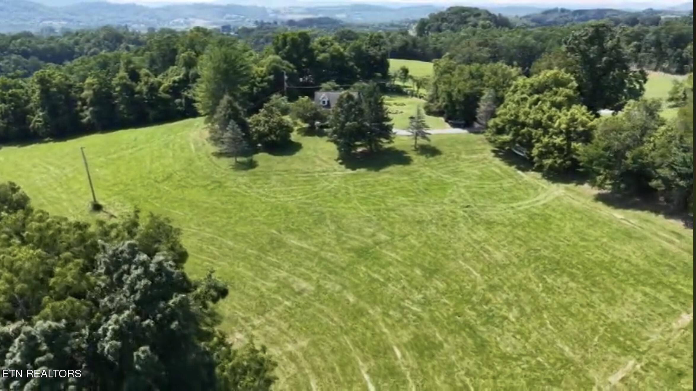 590 Cave Springs Road Tazewell TN 37879