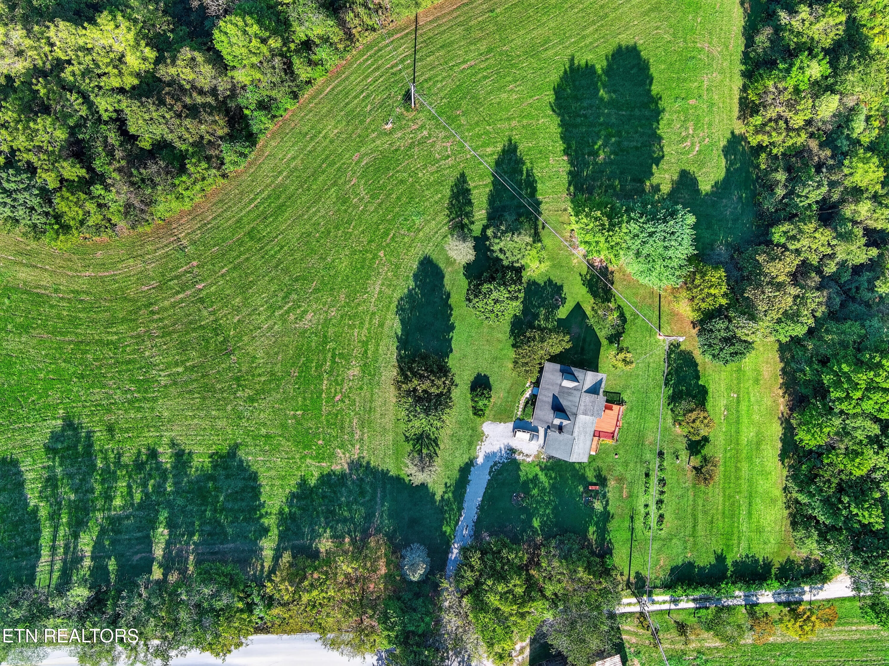 590 Cave Springs Road Tazewell TN 37879