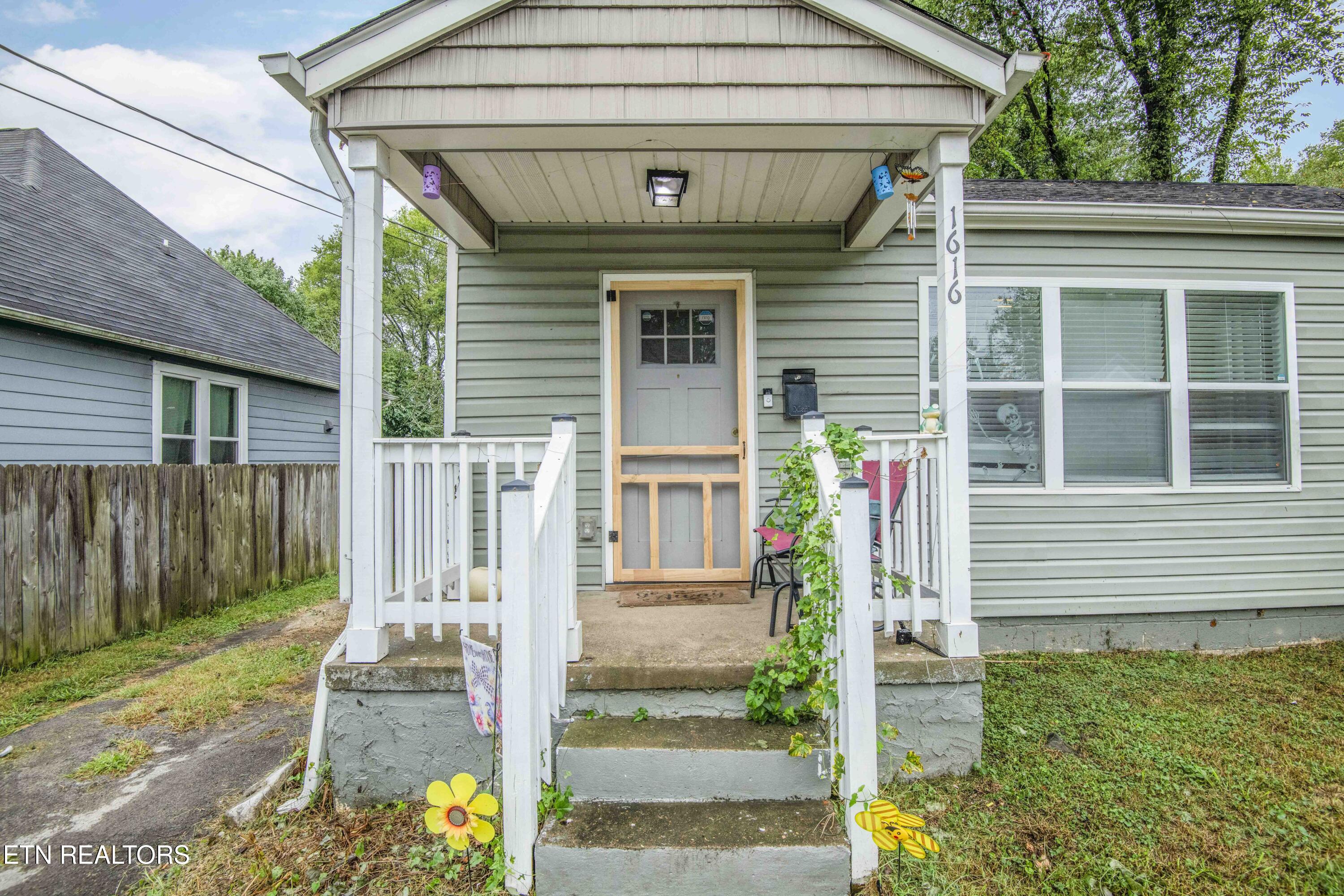 1616 Wallace Street Knoxville TN 37921