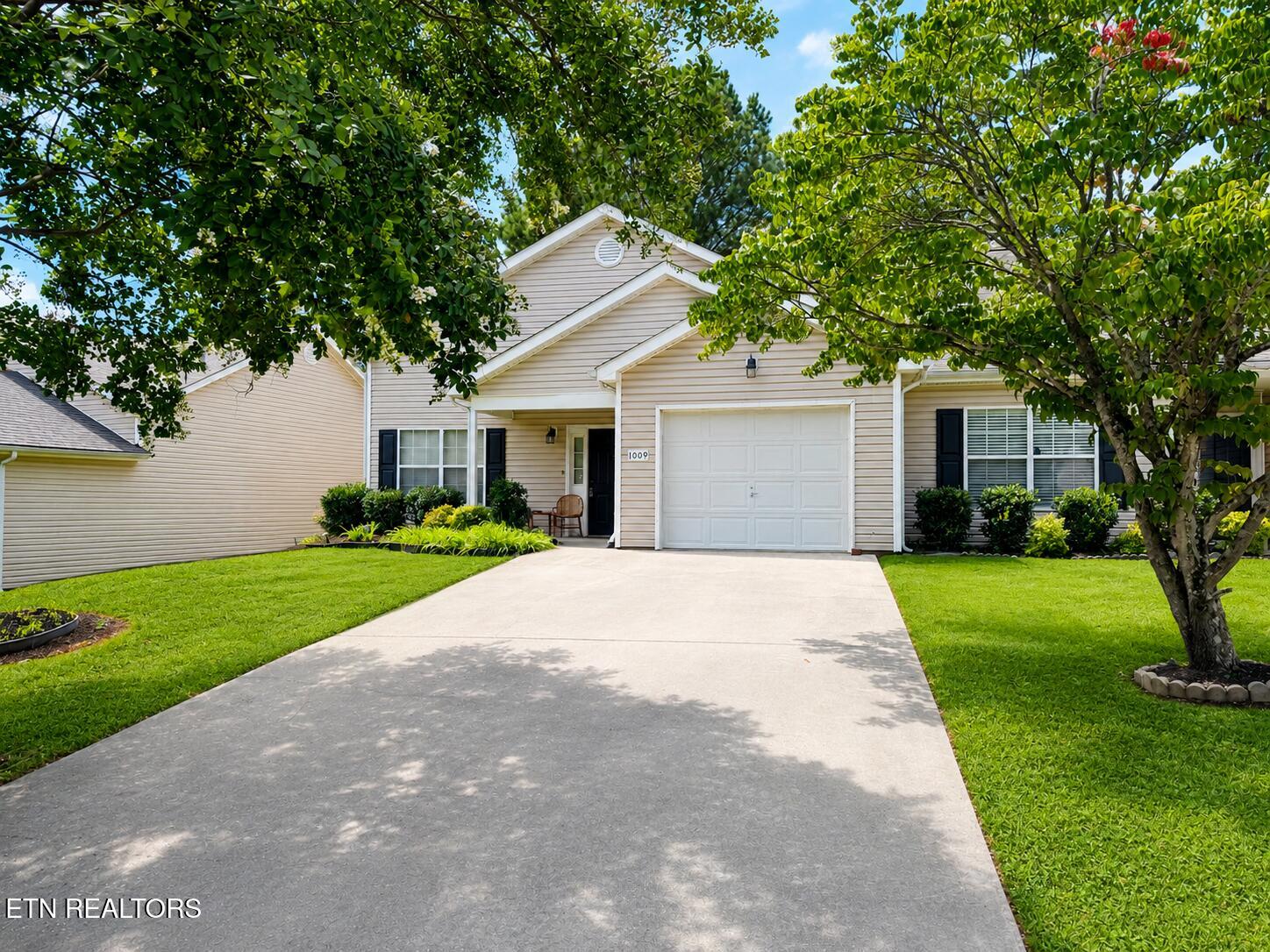 1009 Brittany Deanne Lane Knoxville TN 37934