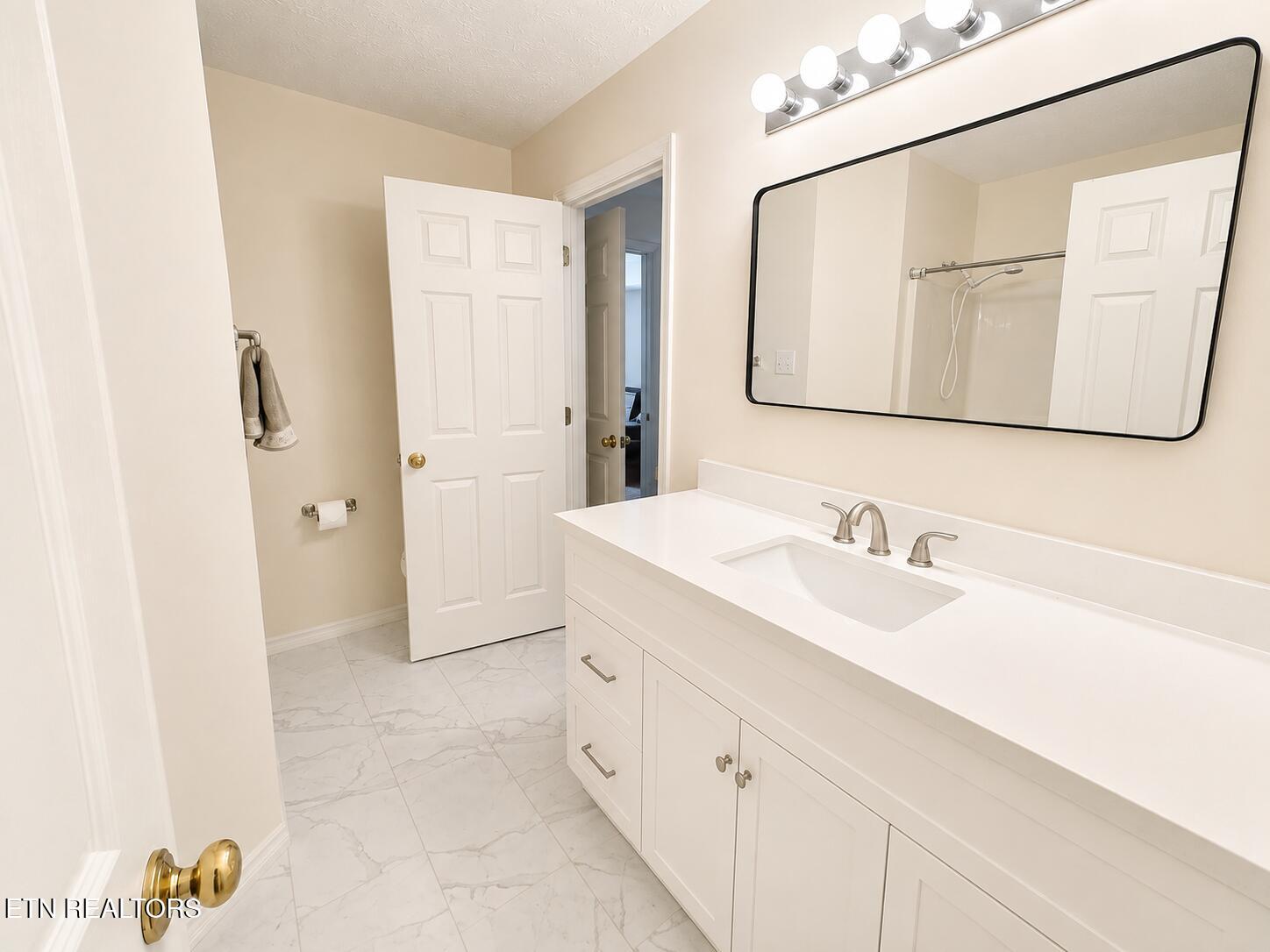 1009 Brittany Deanne Lane Knoxville TN 37934