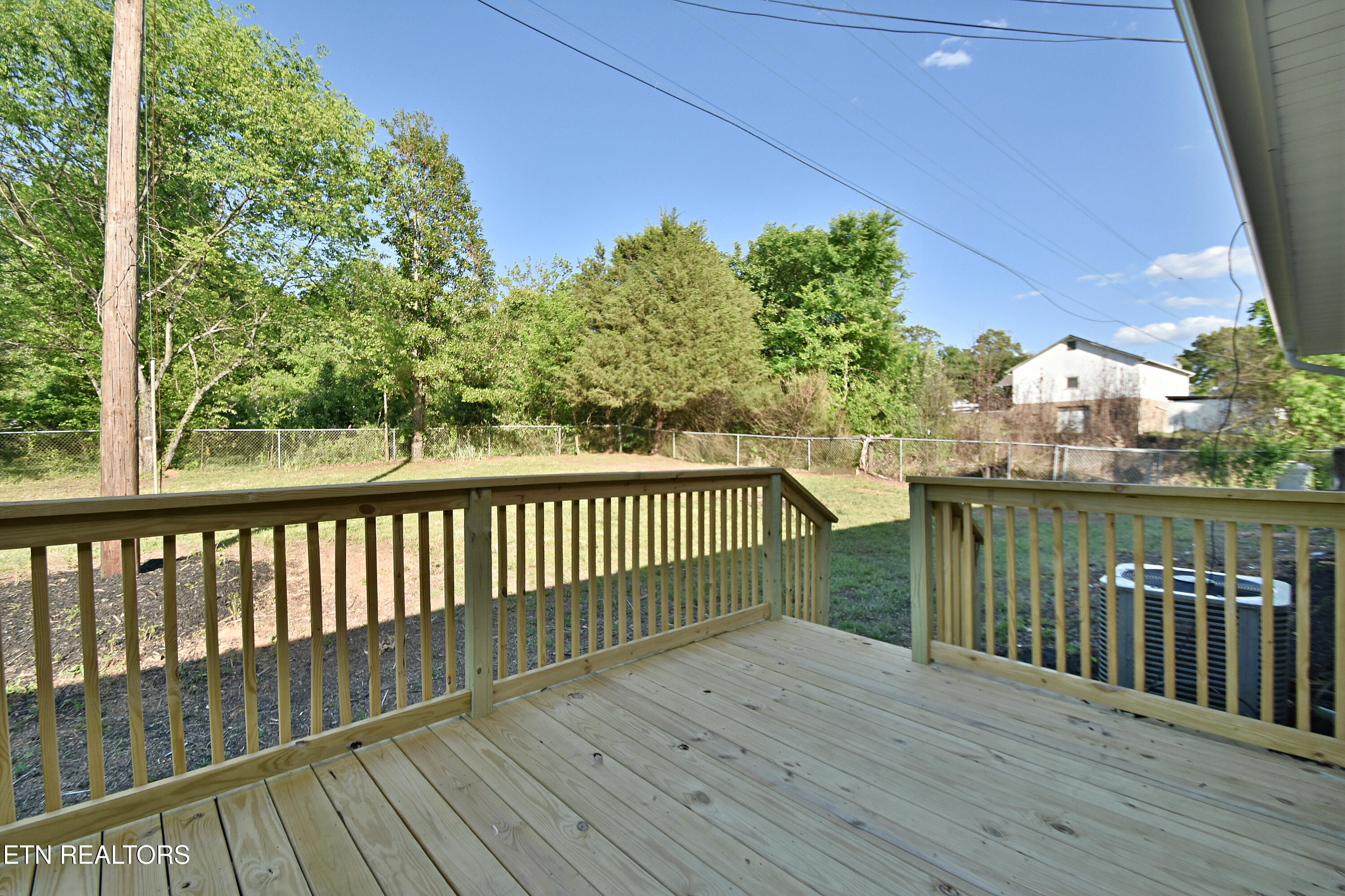 1119 Rudd Road Greenback TN 37742