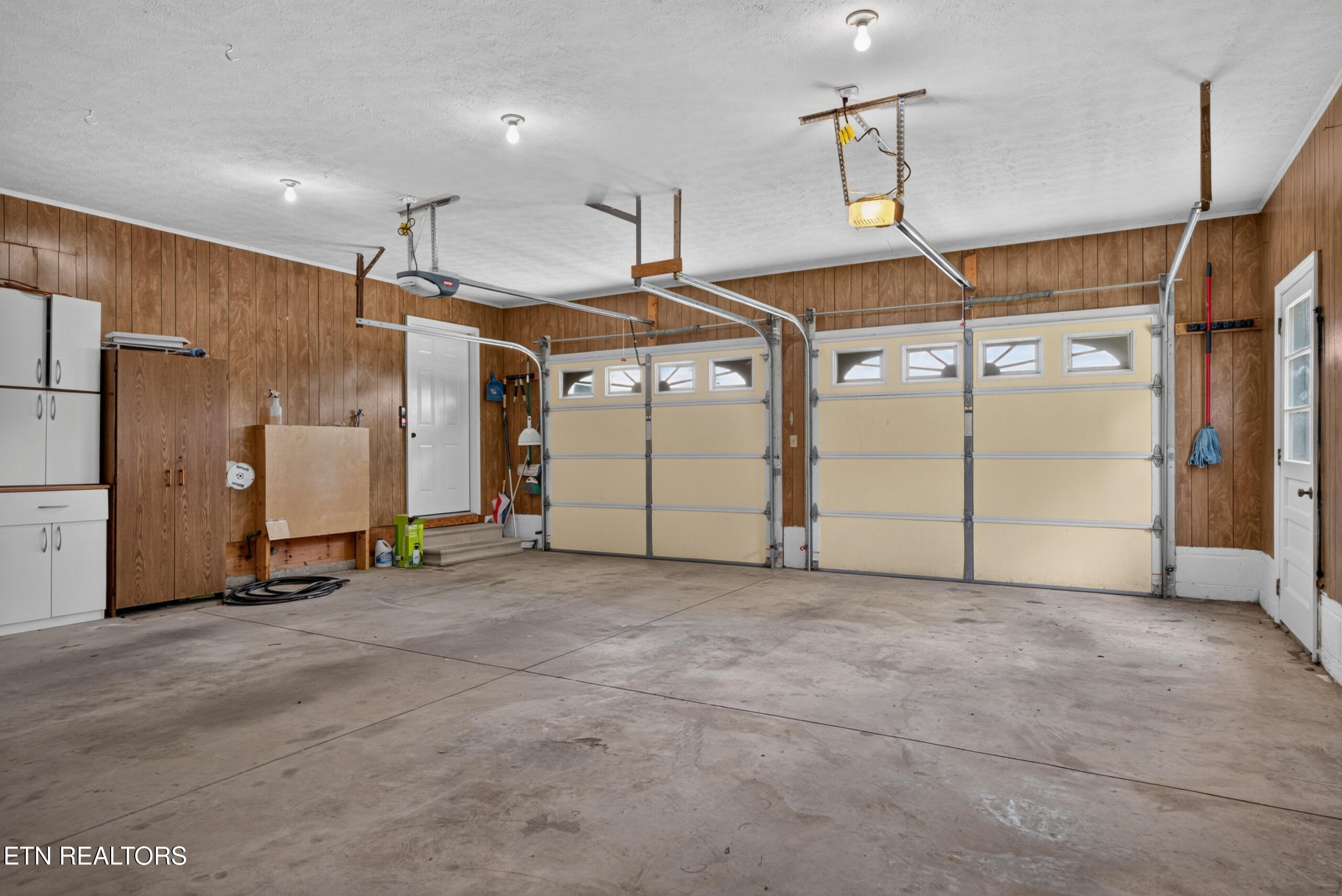 225 West Gate Drive Baxter TN 38544