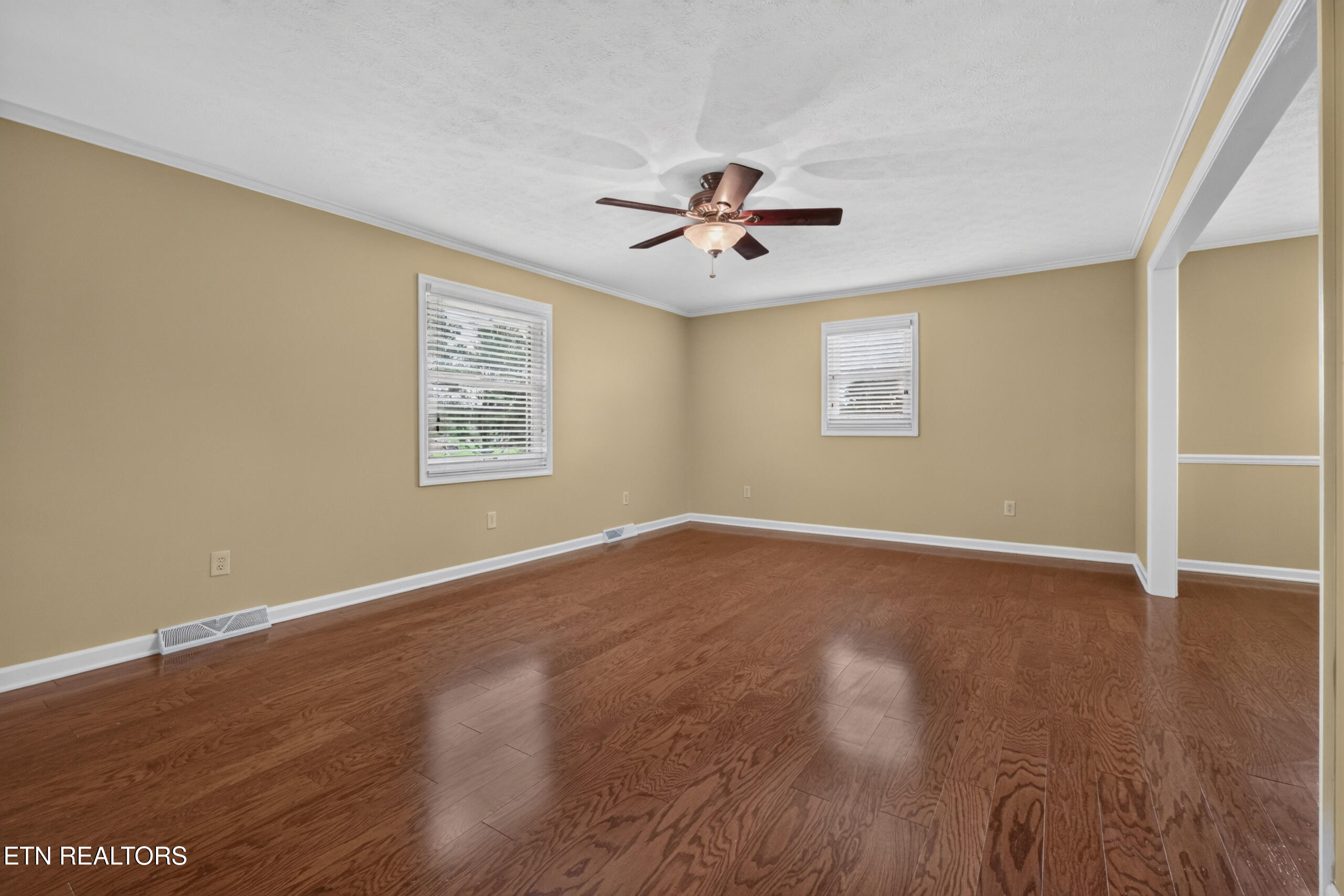 225 West Gate Drive Baxter TN 38544