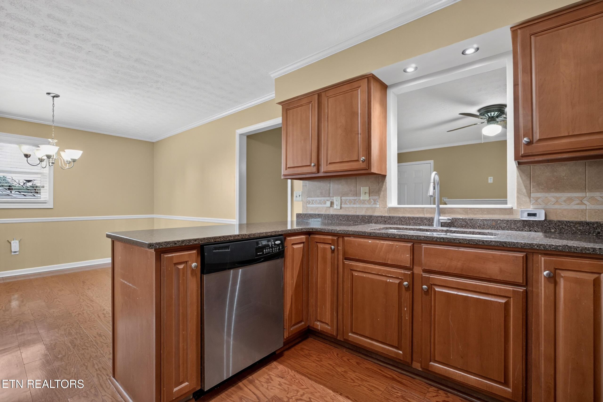225 West Gate Drive Baxter TN 38544