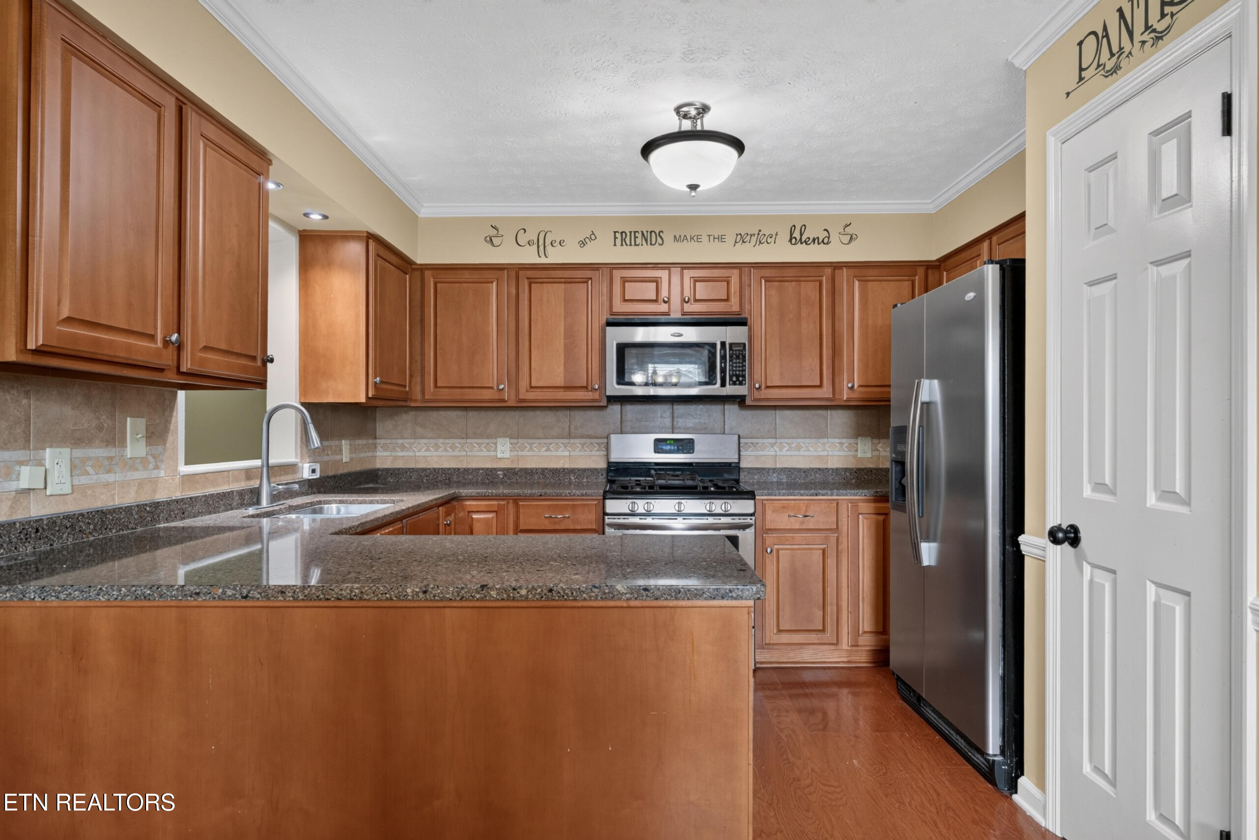 225 West Gate Drive Baxter TN 38544