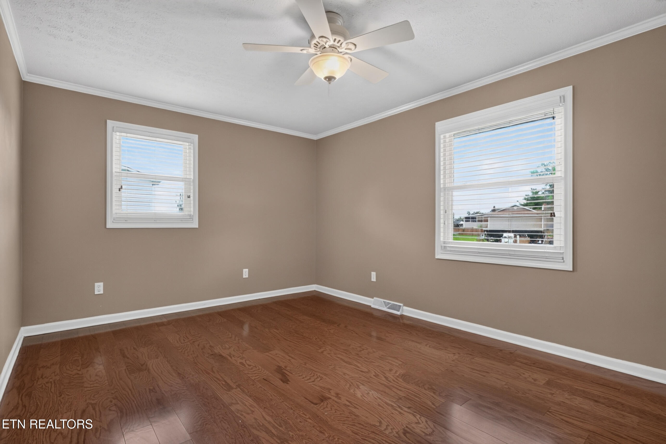 225 West Gate Drive Baxter TN 38544