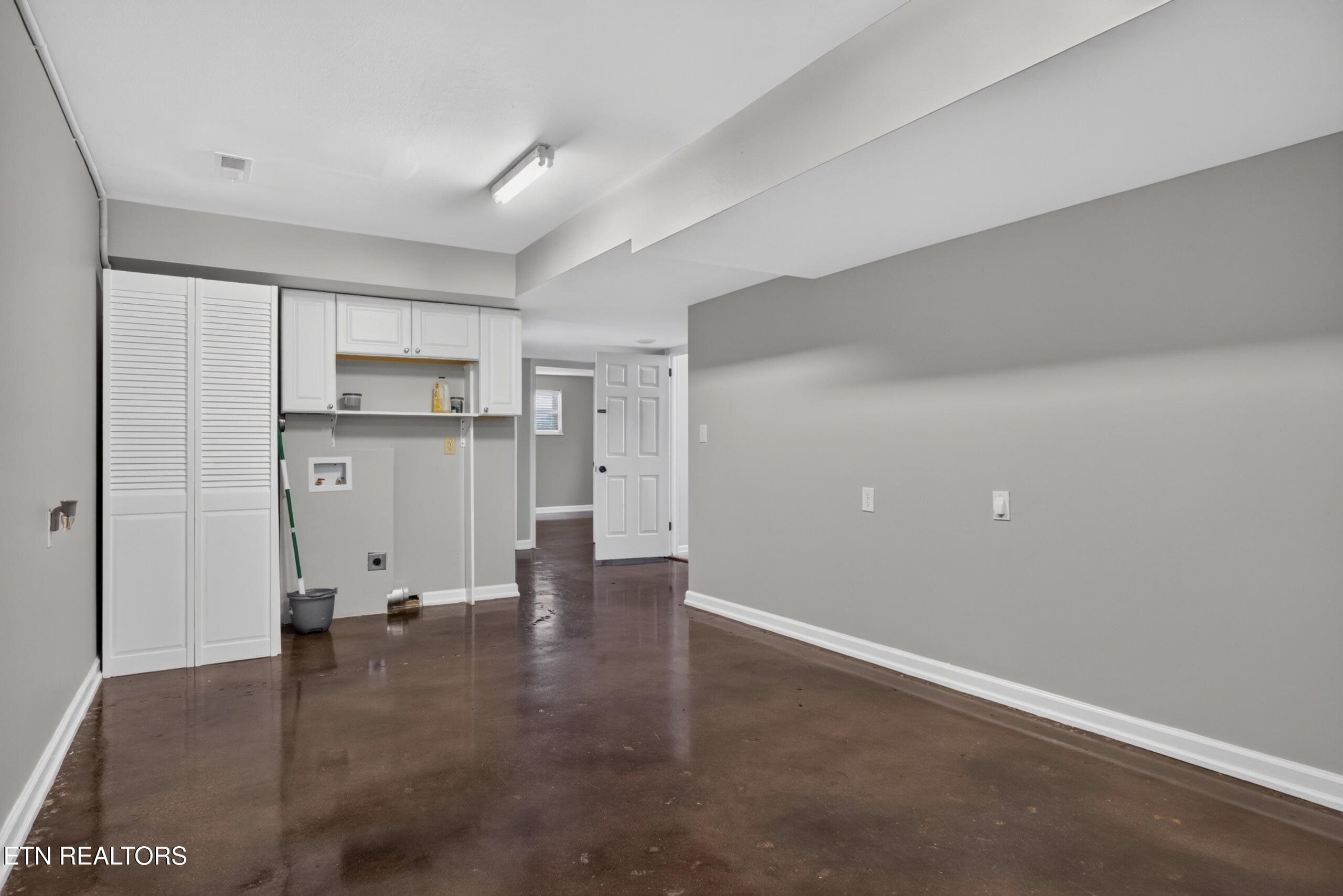 225 West Gate Drive Baxter TN 38544