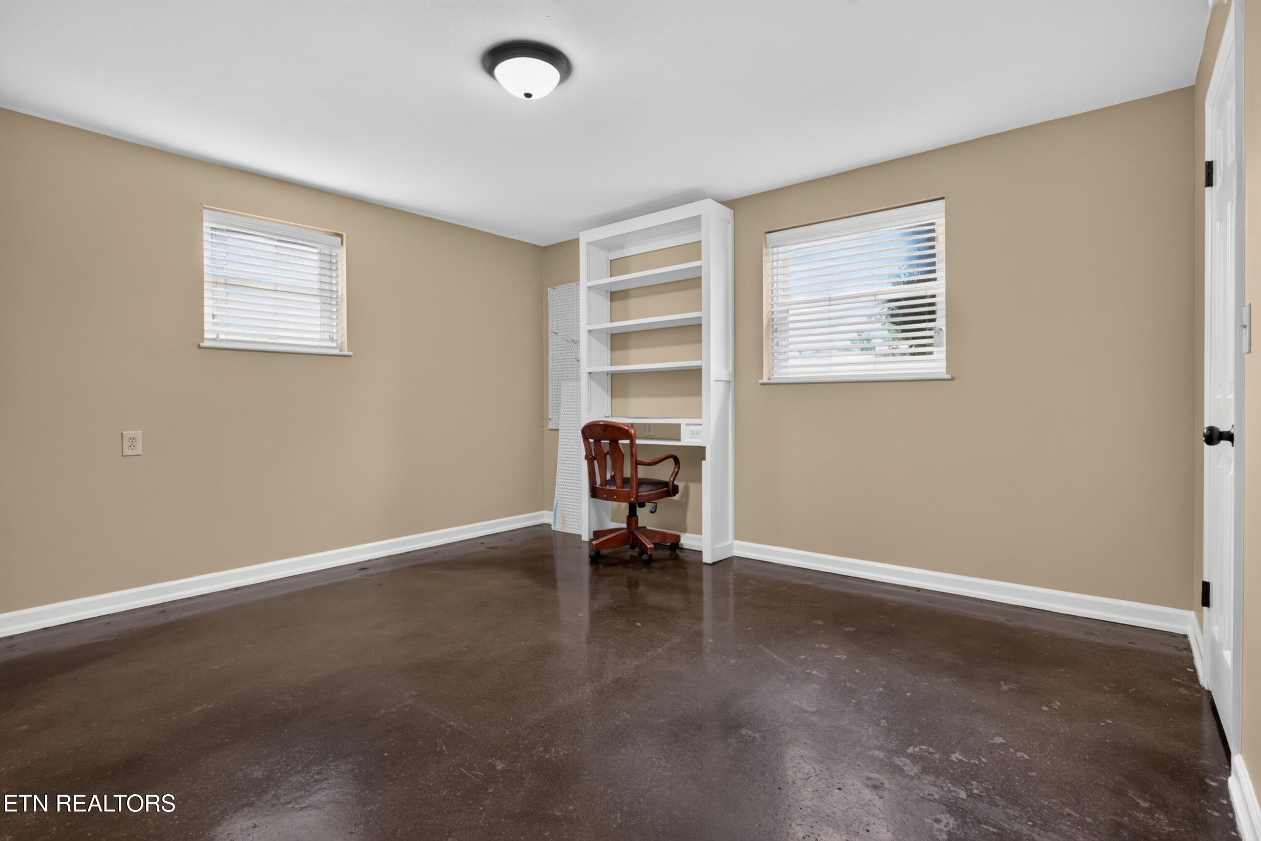 225 West Gate Drive Baxter TN 38544