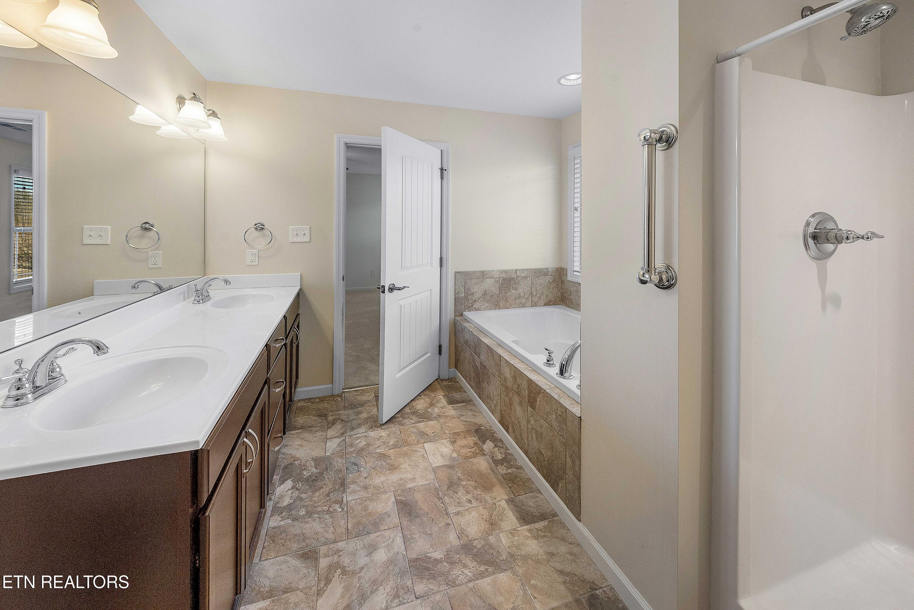 8917 Affinity Way Knoxville TN 37922