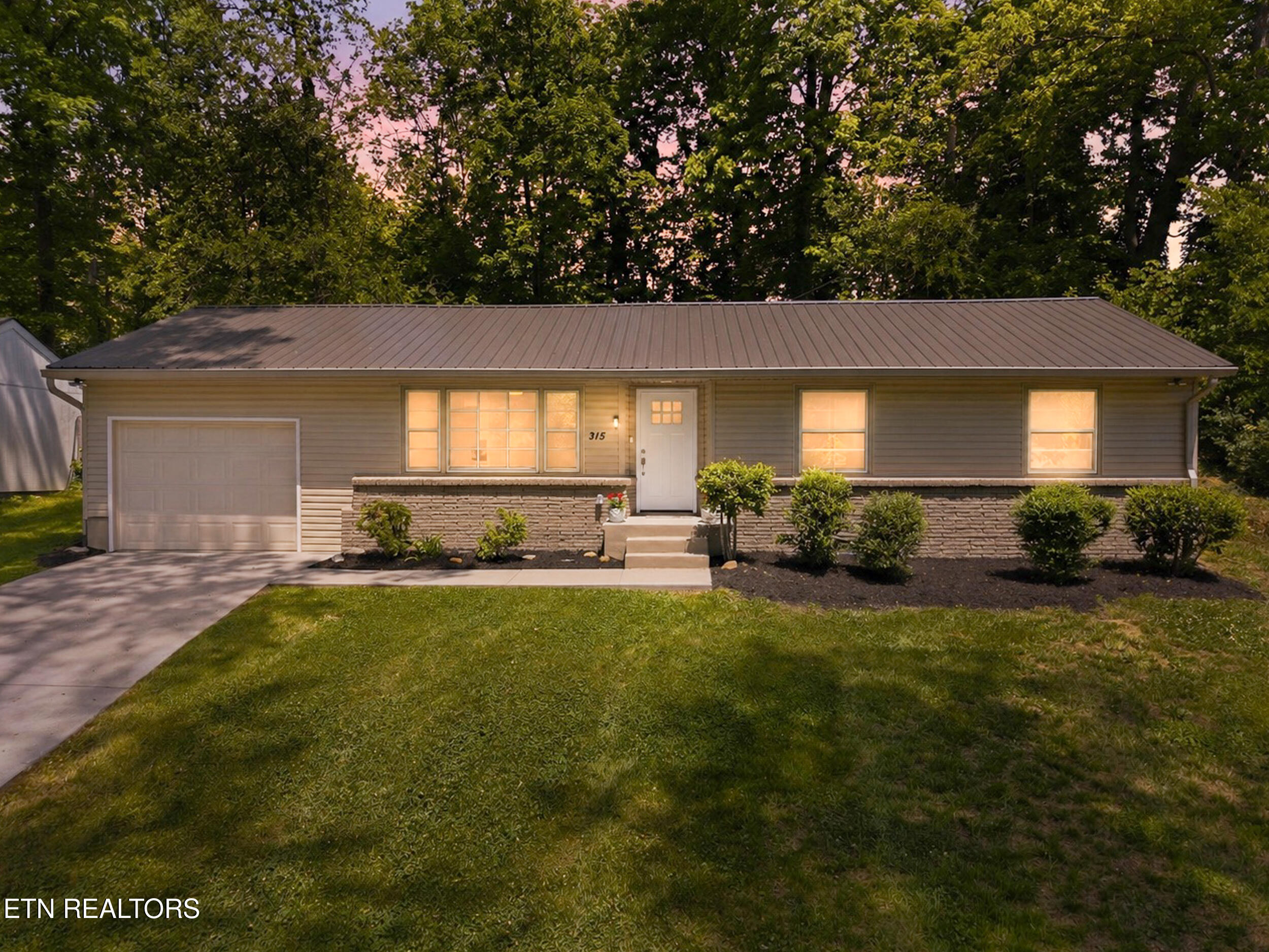 315 Hermitage Drive Knoxville TN 37920