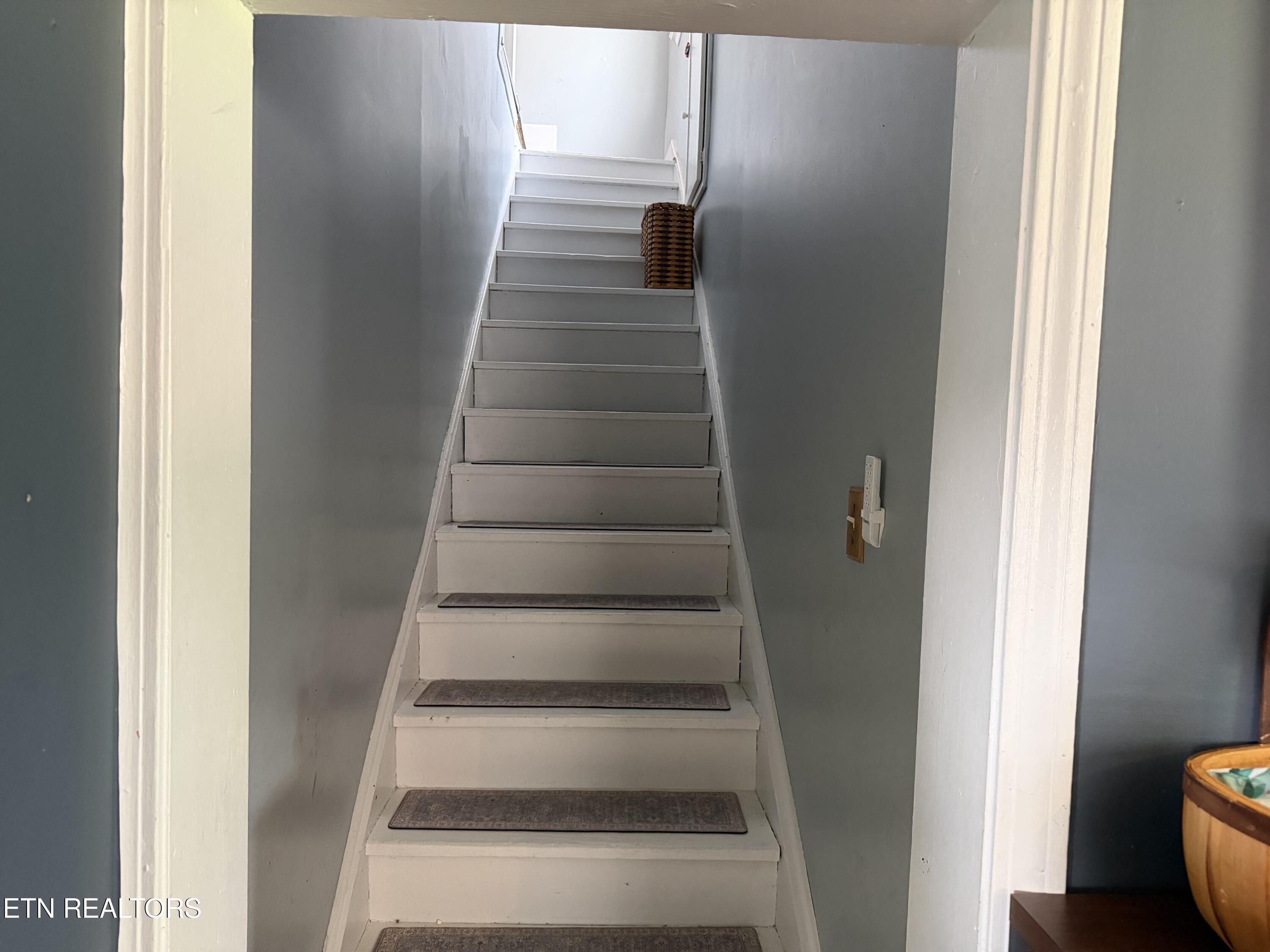 404 Church Street New Tazewell TN 37825