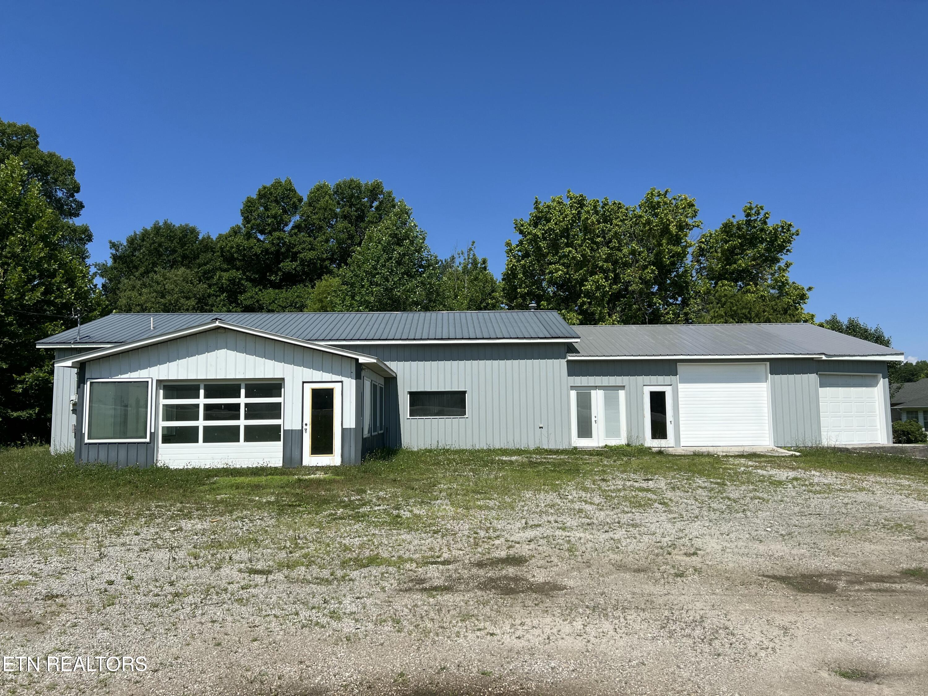 11893 Scott Highway Helenwood TN 37755