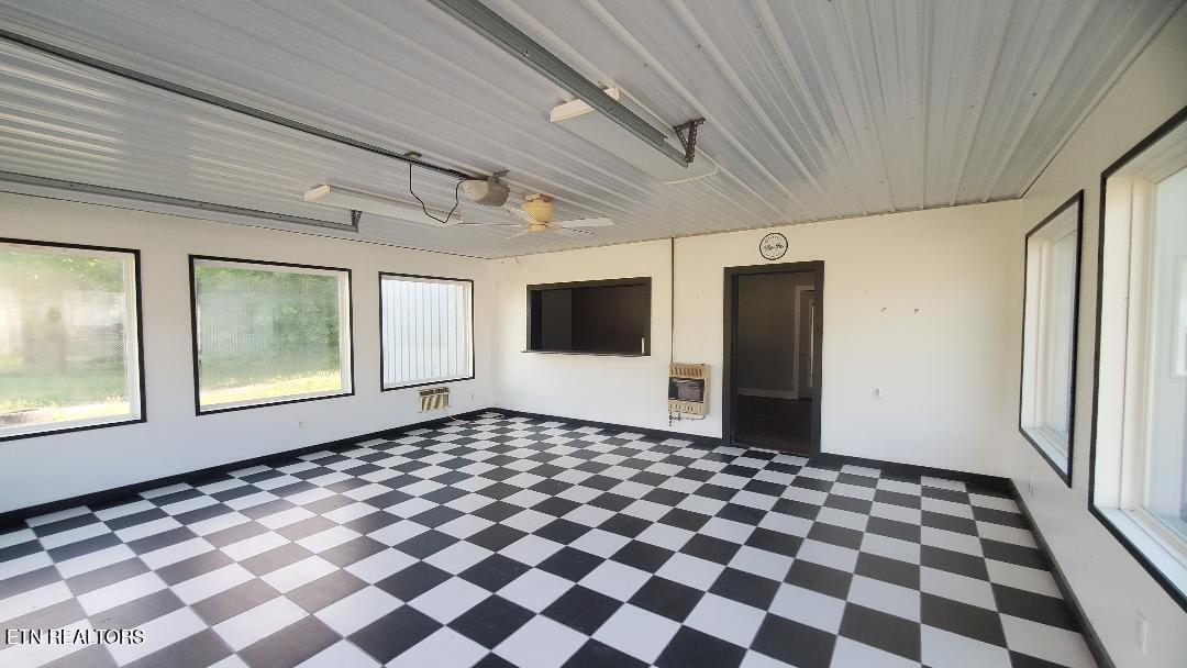11893 Scott Highway Helenwood TN 37755