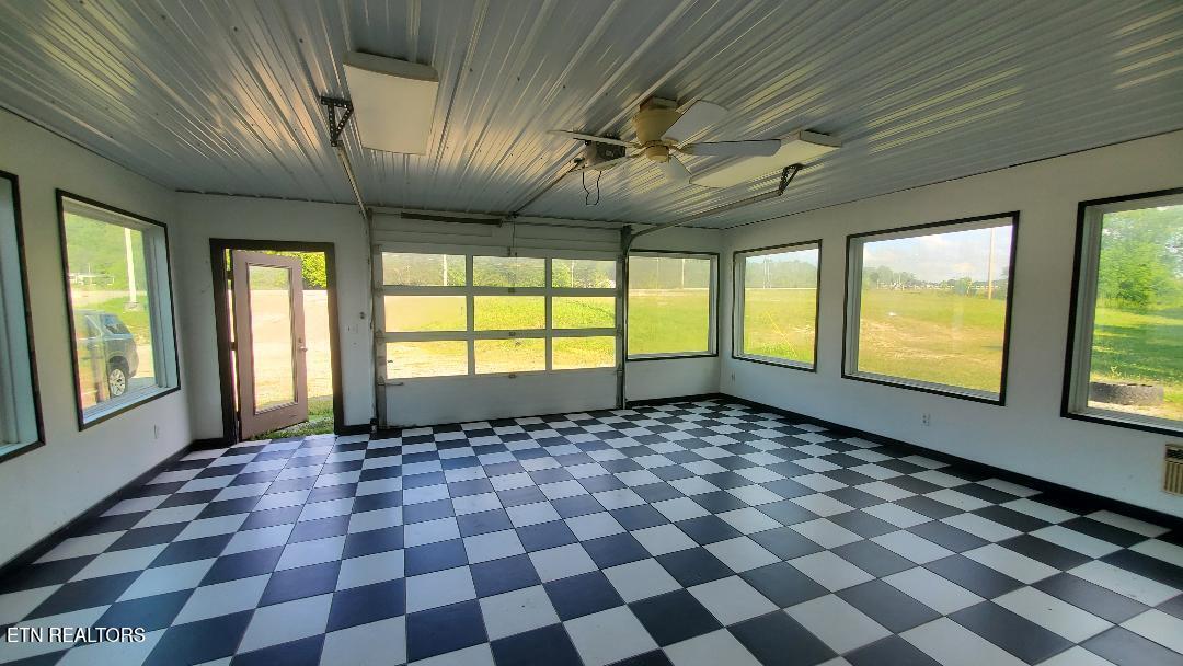 11893 Scott Highway Helenwood TN 37755