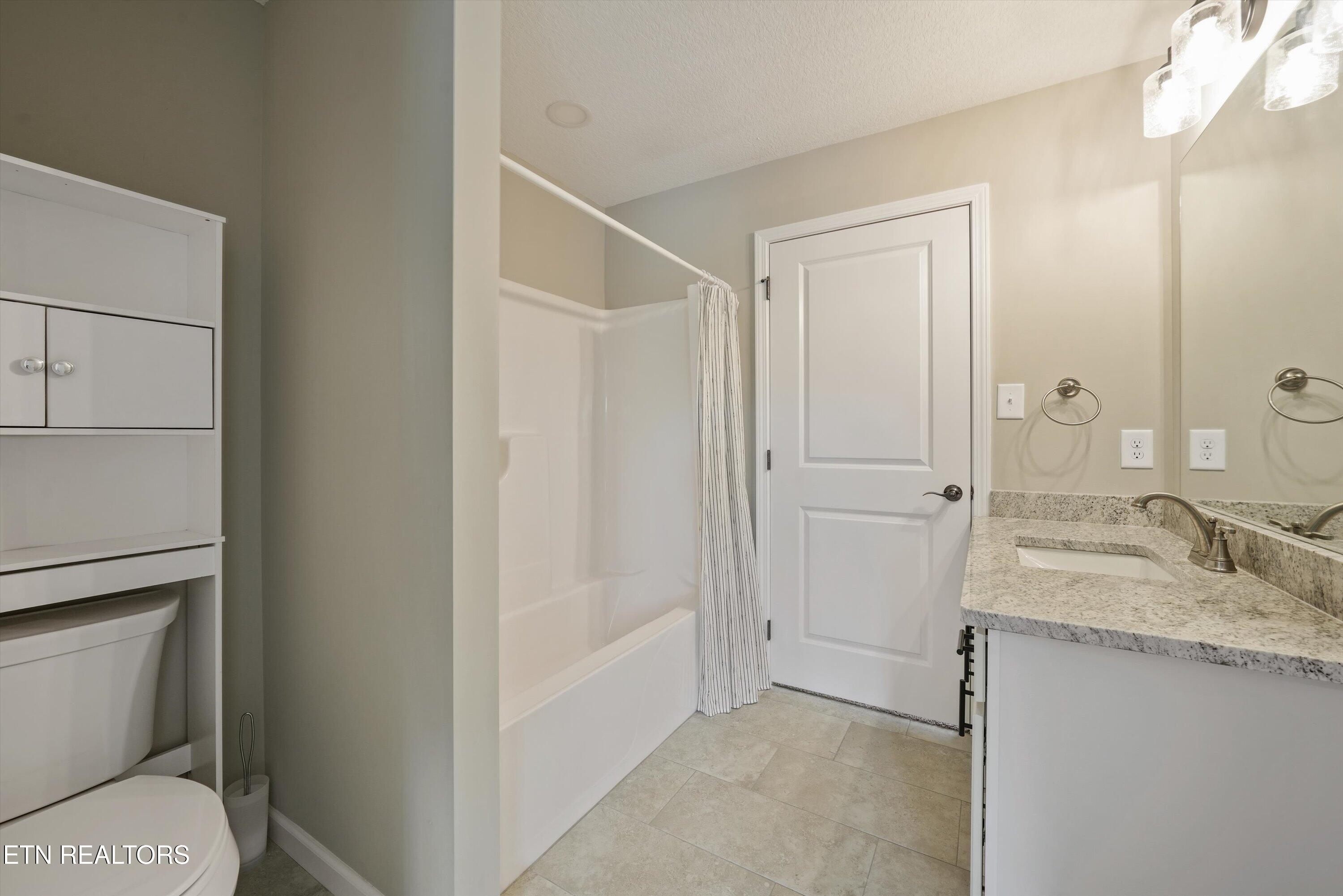 1006 Letsinger Cove Lane Knoxville TN 37932
