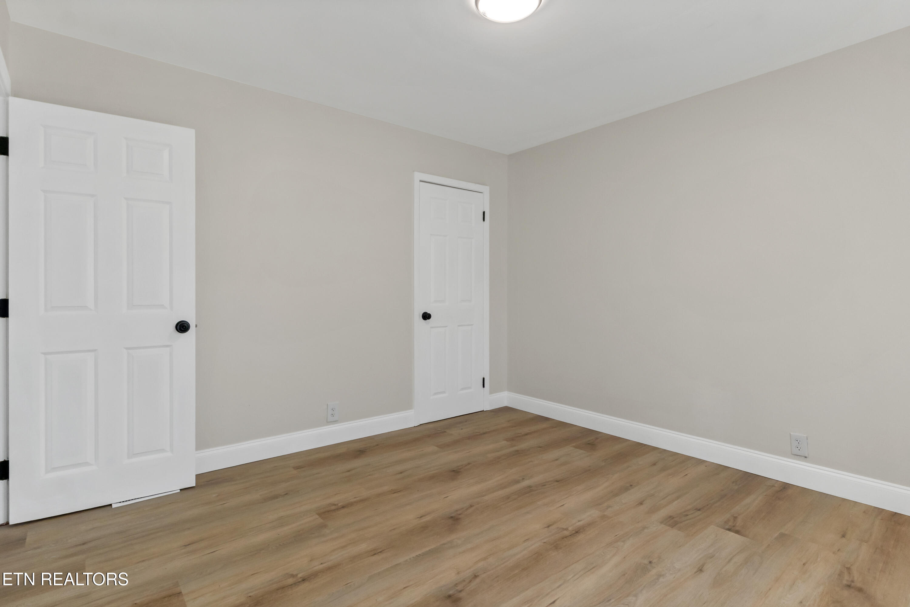 1904 Jourolman Avenue Knoxville TN 37921