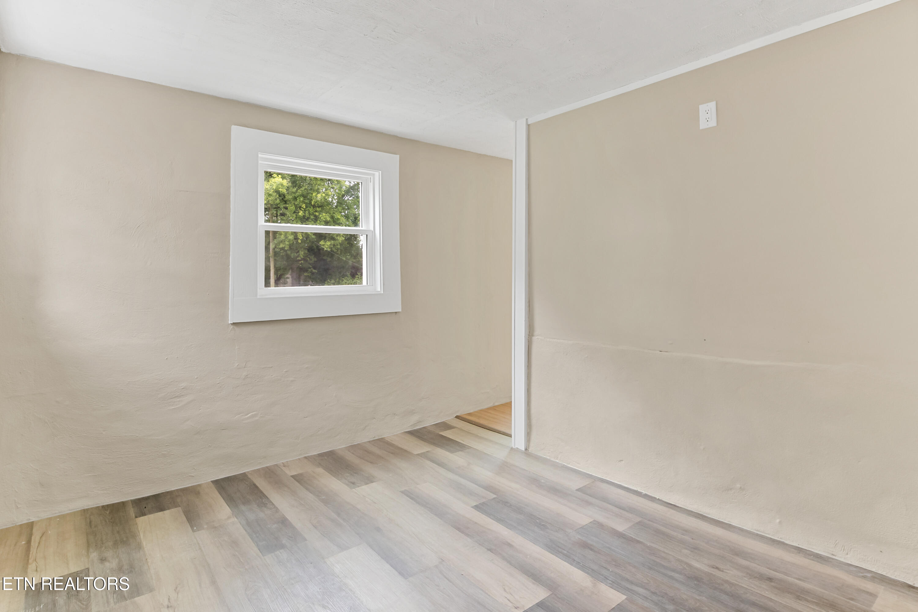 1904 Jourolman Avenue Knoxville TN 37921