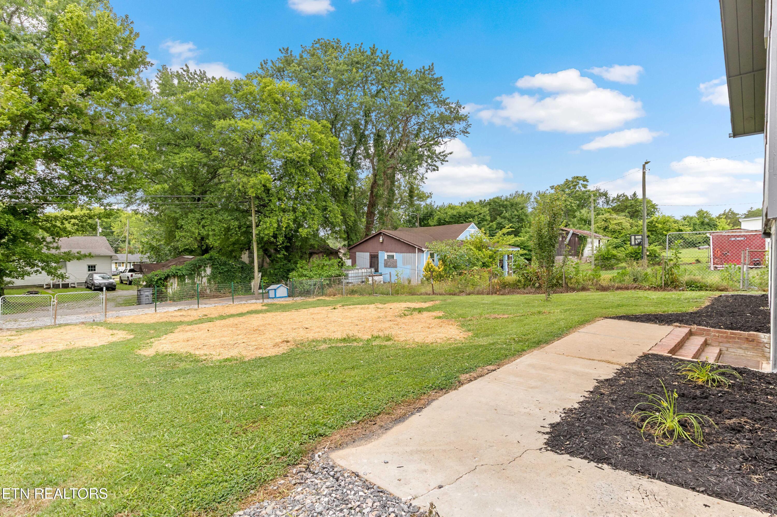 1904 Jourolman Avenue Knoxville TN 37921