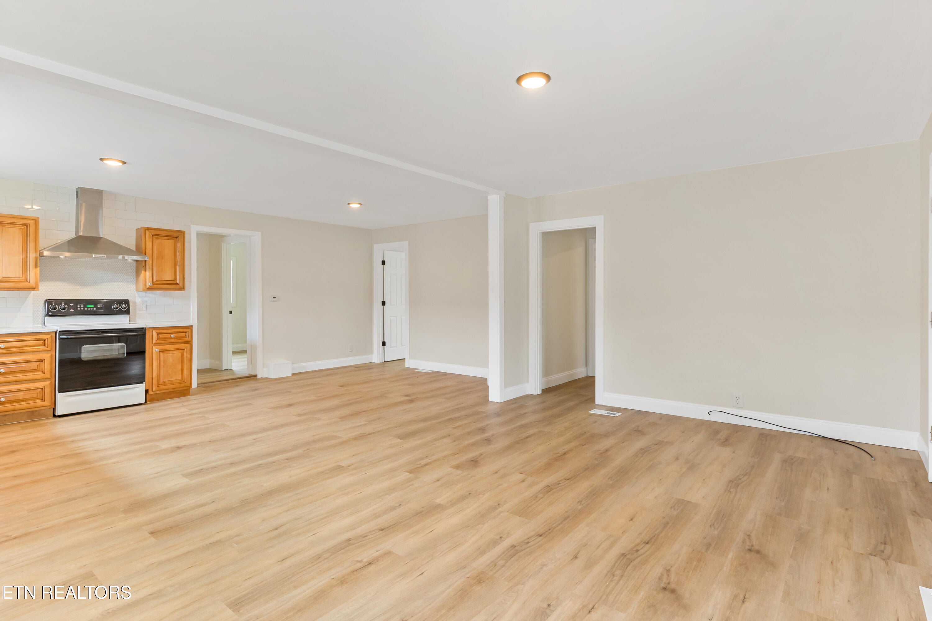 1904 Jourolman Avenue Knoxville TN 37921