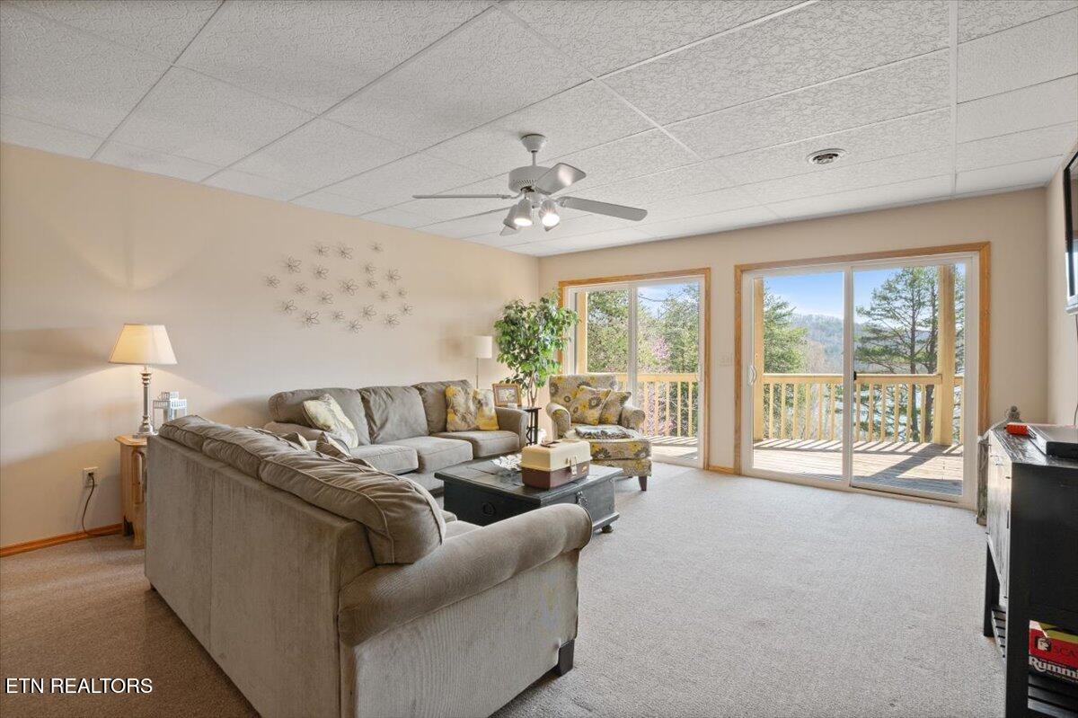 168 Little Buck Lane Lafollette TN 37766
