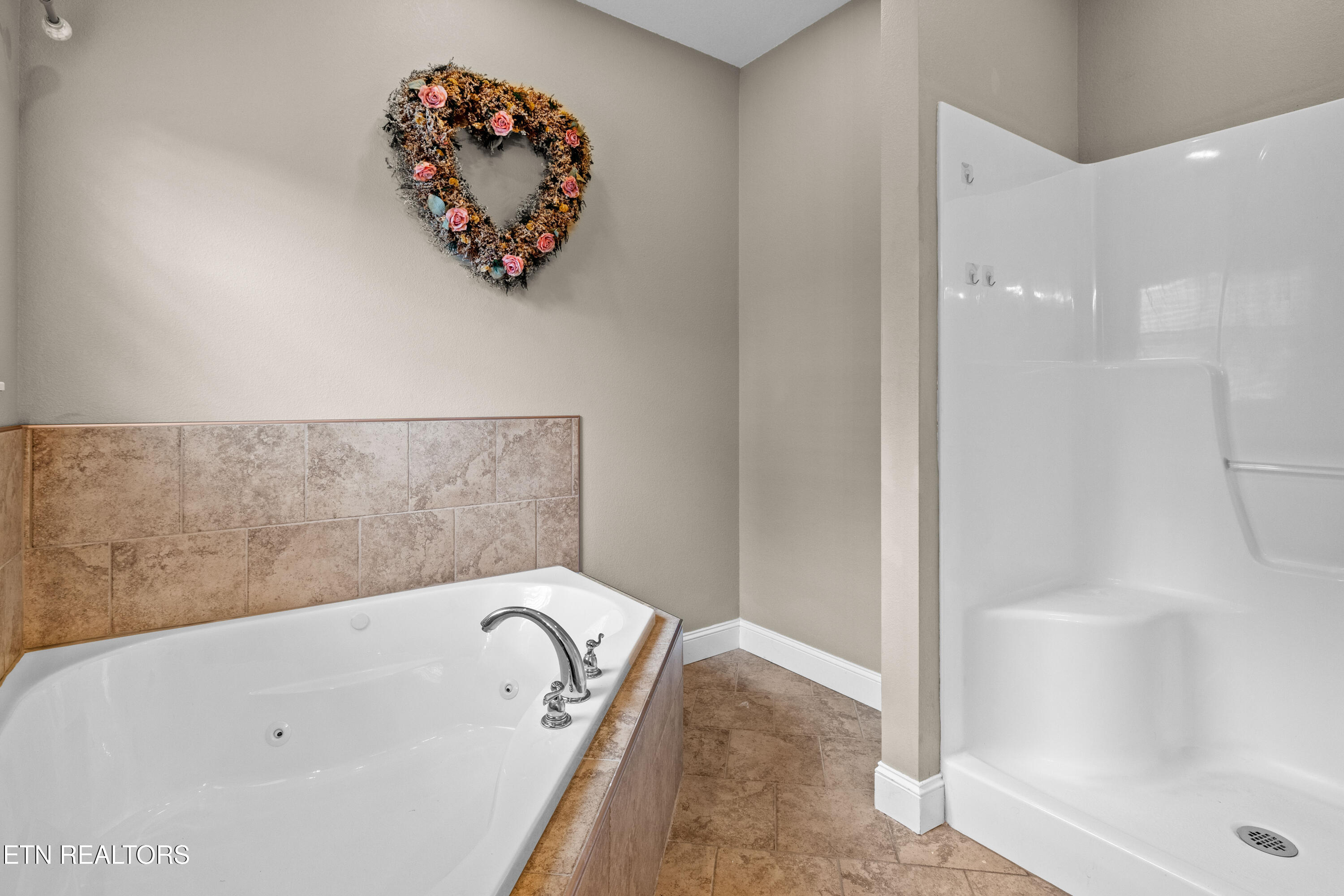 2811 Dalton Drive Sevierville TN 37876