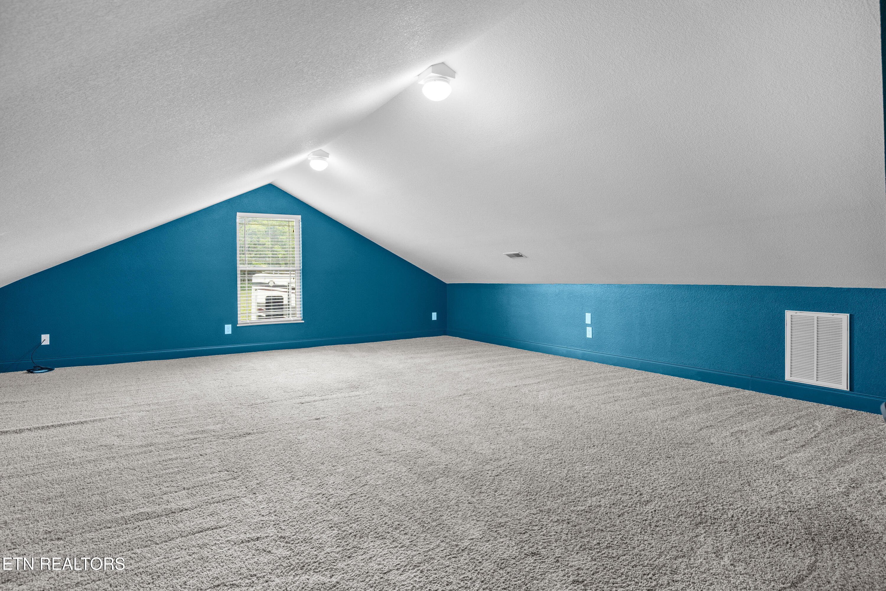 2811 Dalton Drive Sevierville TN 37876