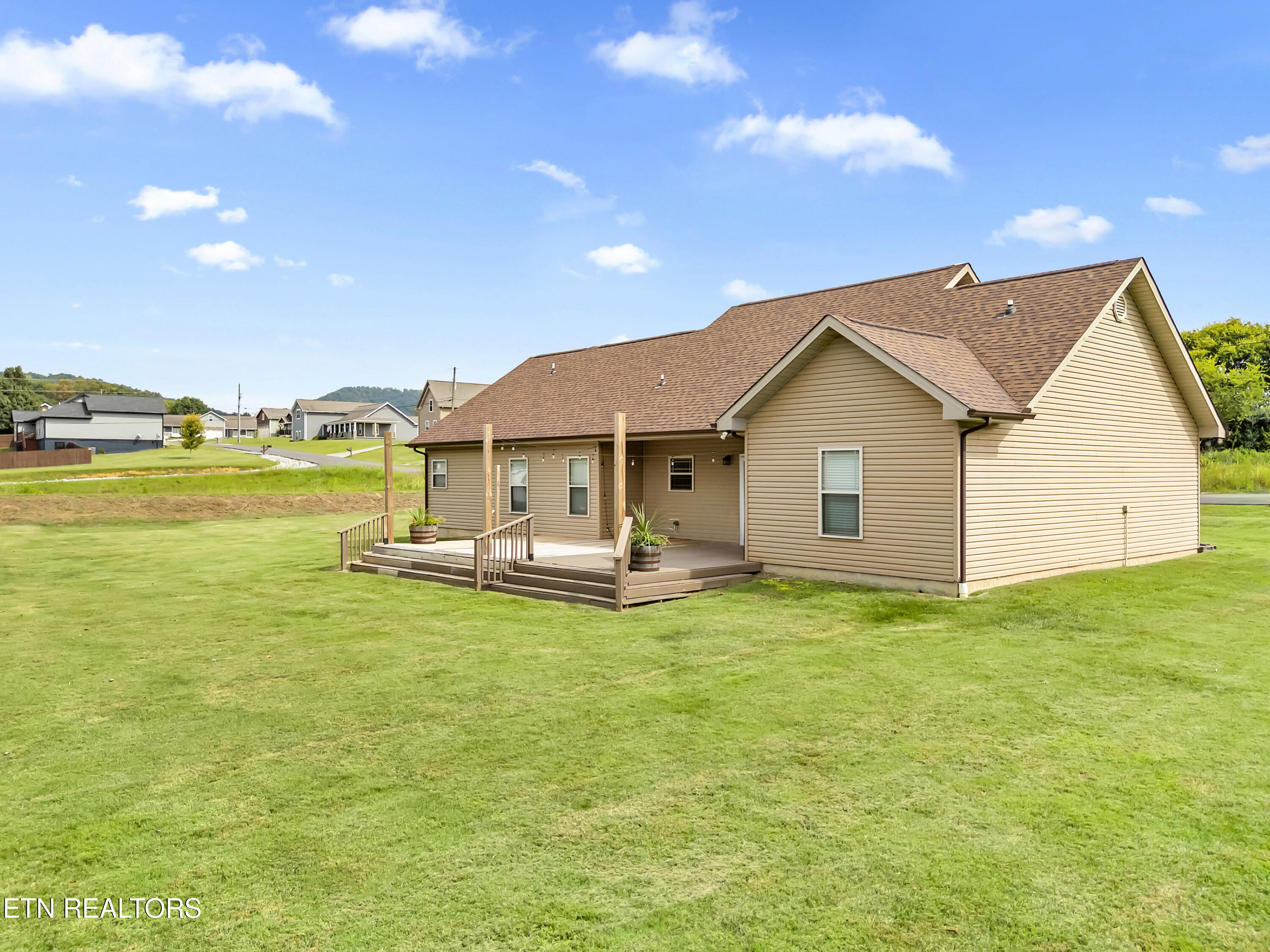 2811 Dalton Drive Sevierville TN 37876