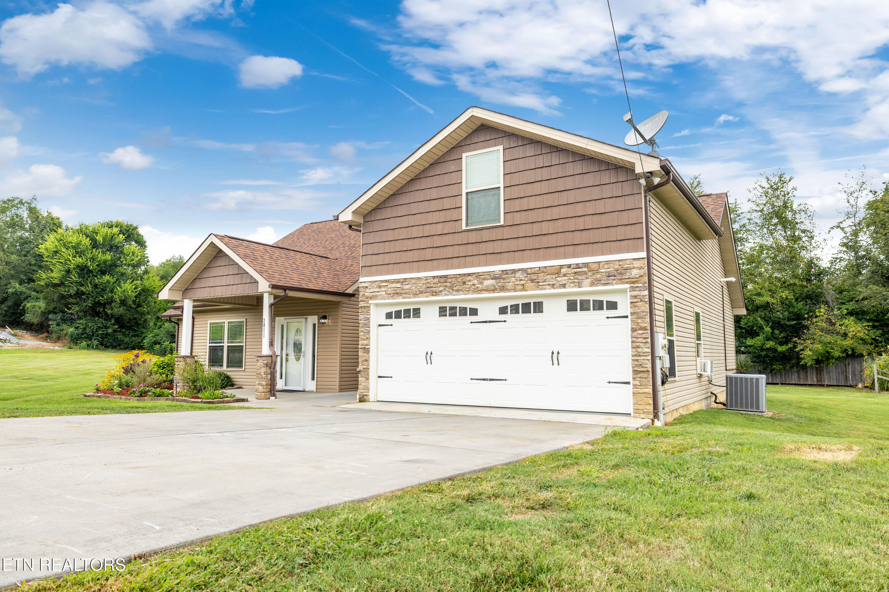 2811 Dalton Drive Sevierville TN 37876