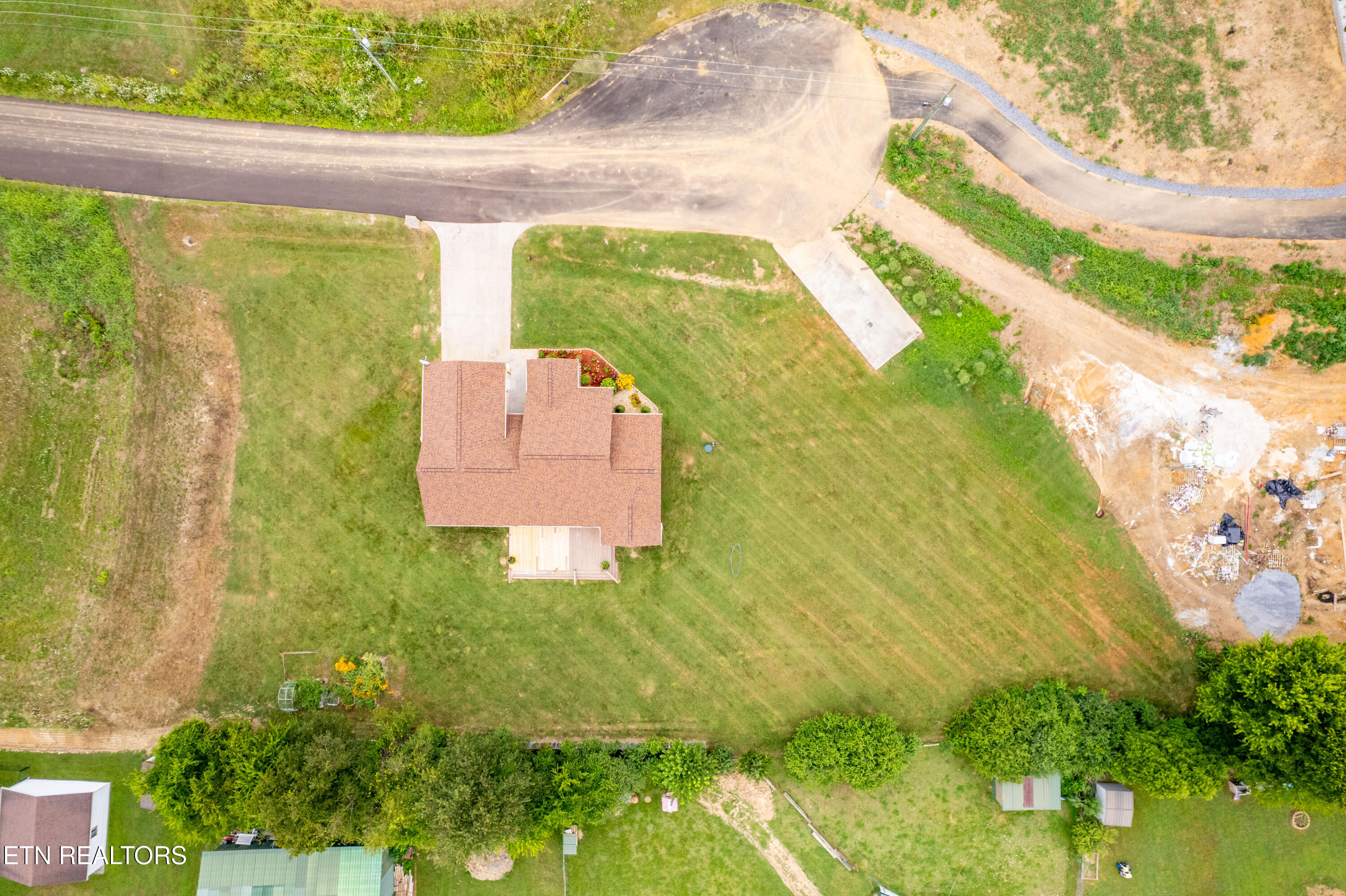 2811 Dalton Drive Sevierville TN 37876