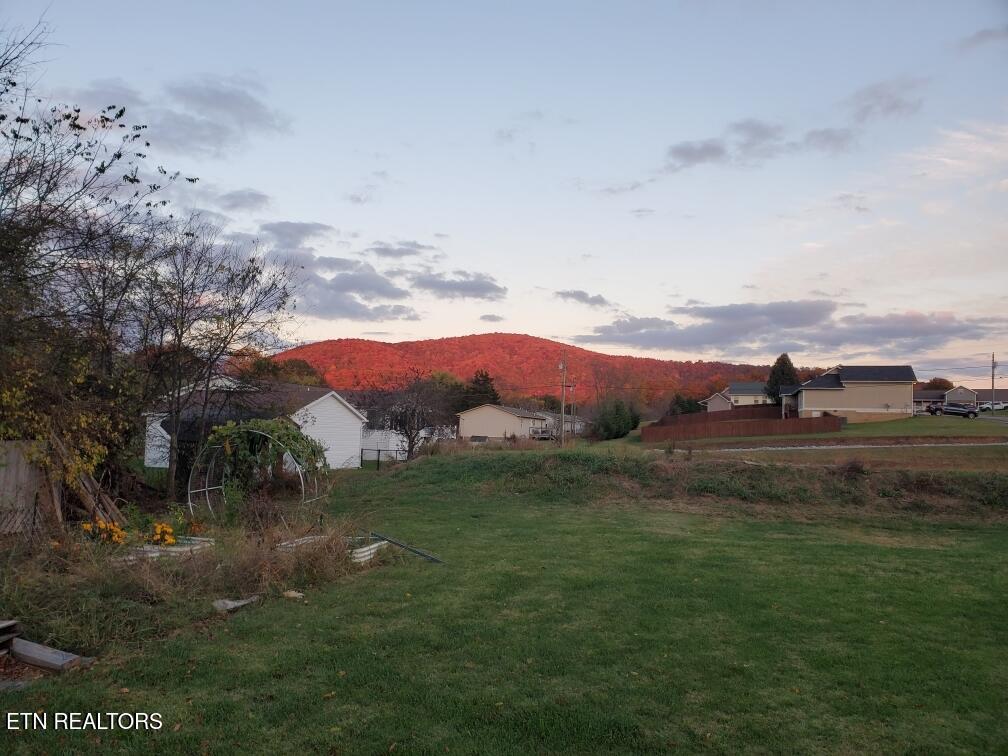 2811 Dalton Drive Sevierville TN 37876
