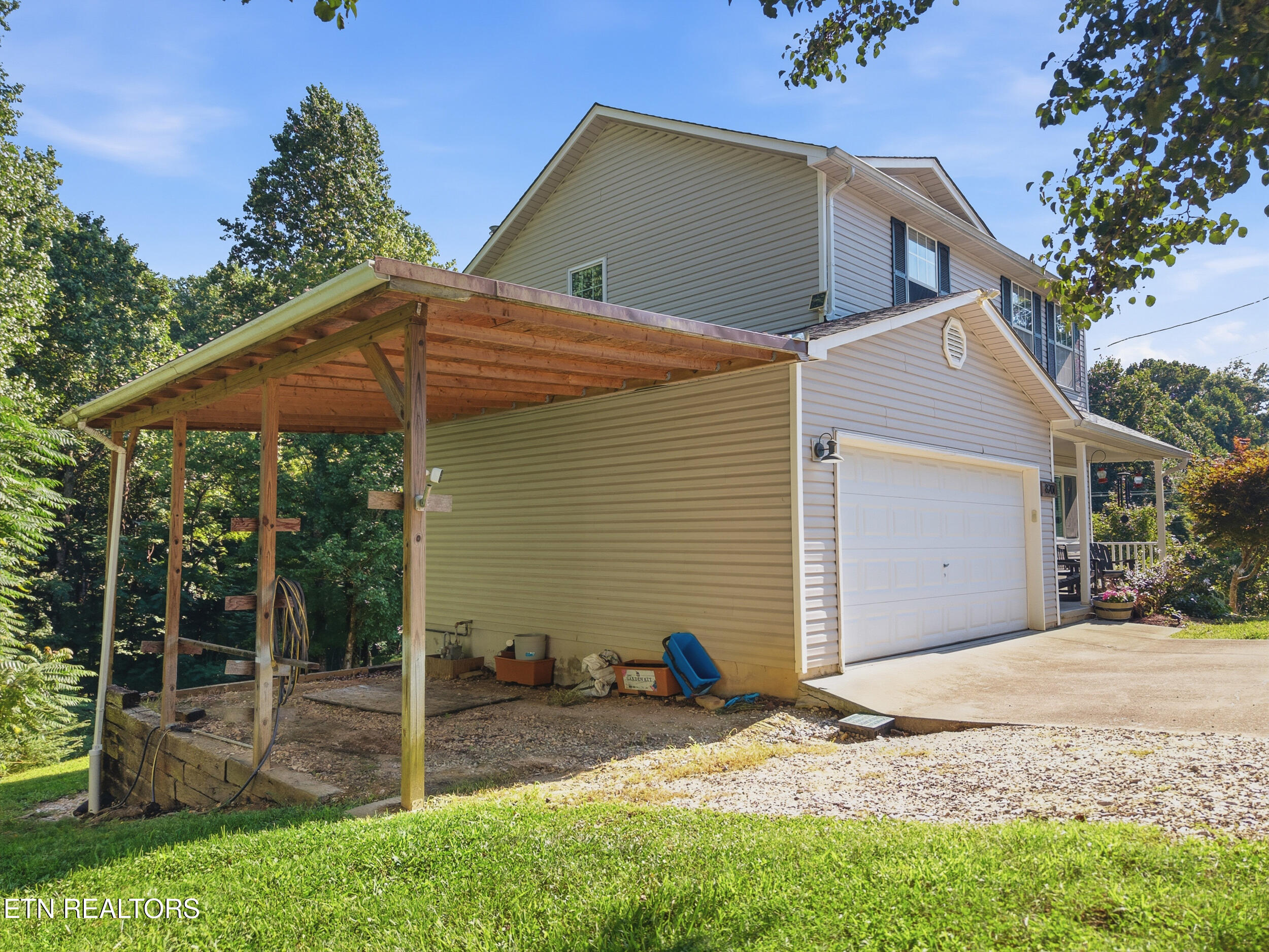 8201 Tangle Grove Lane Powell TN 37849