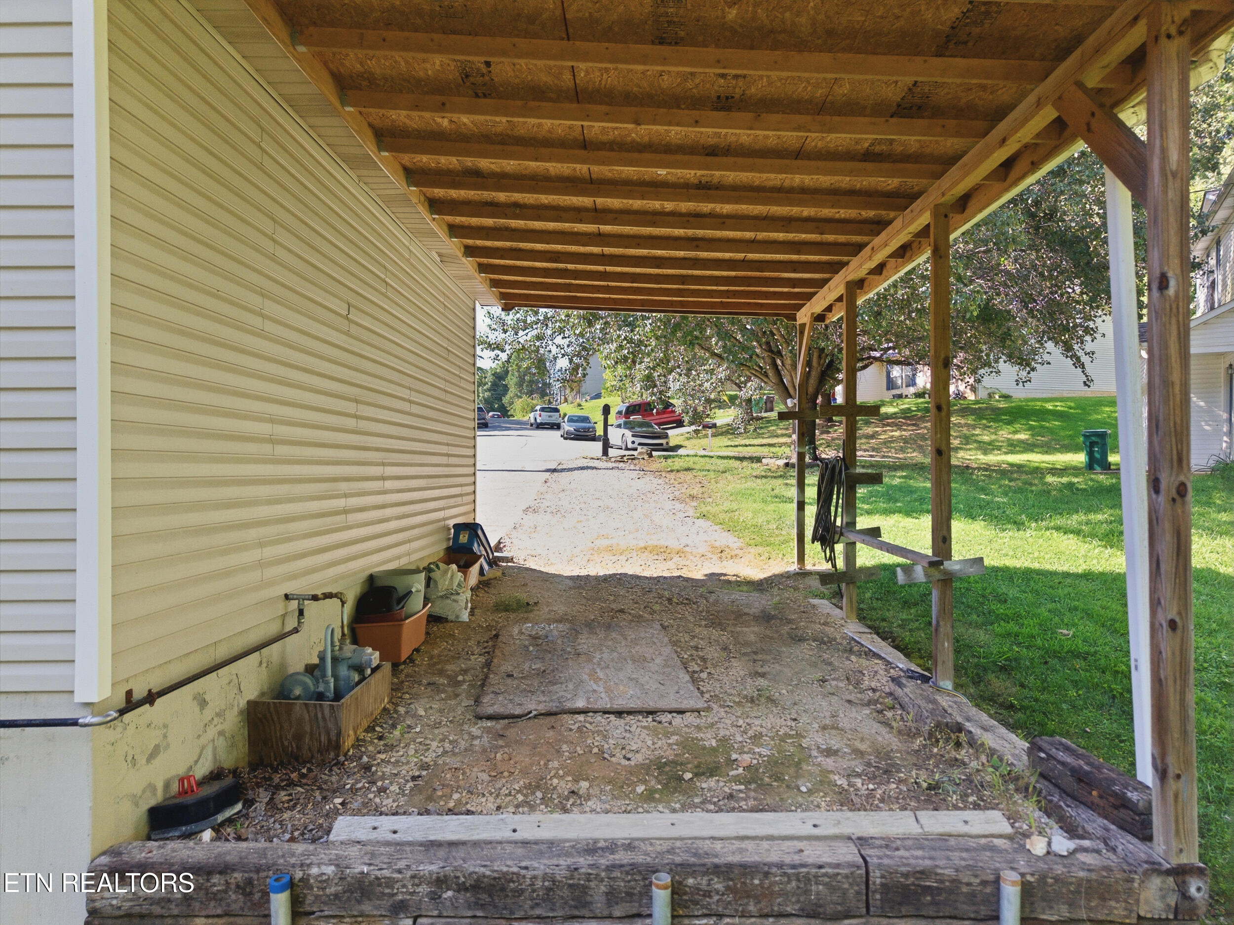 8201 Tangle Grove Lane Powell TN 37849